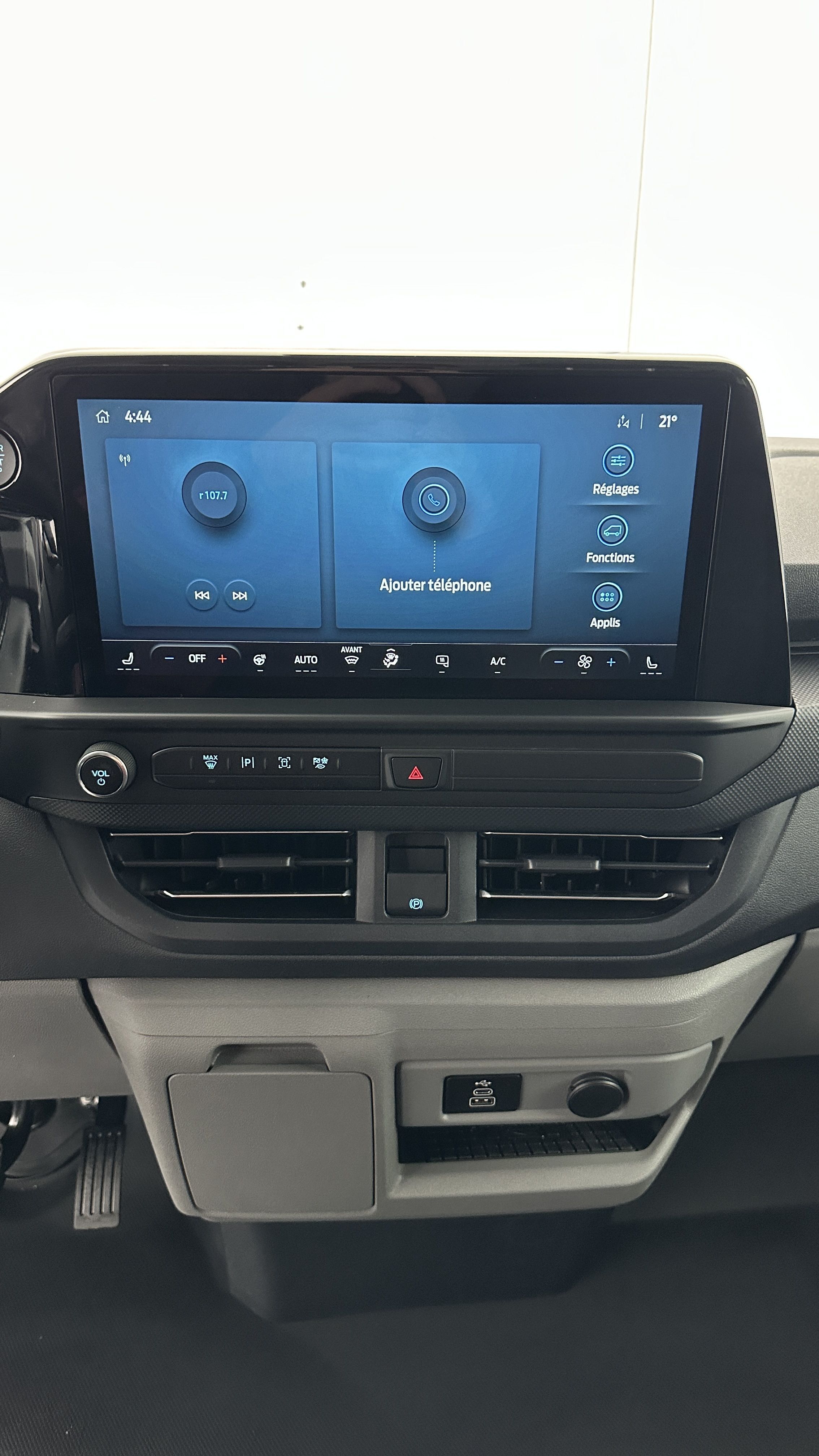FORD TRANSIT CUSTOM II 320 L2H1 2.0 Ecoblue 170ch Limited BVA8