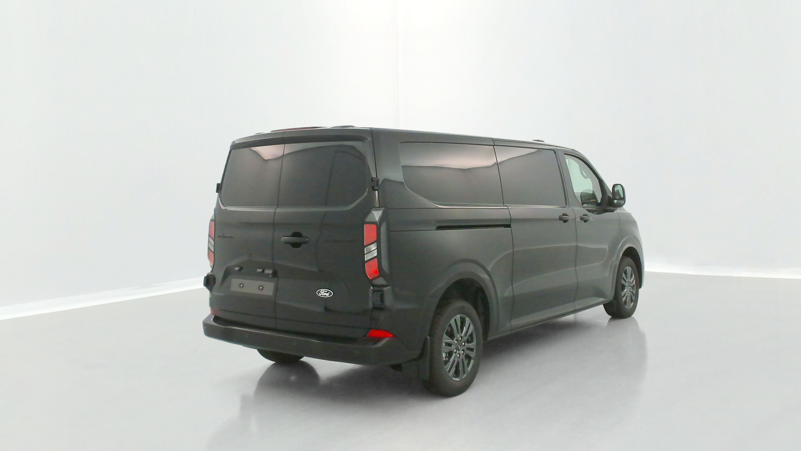 FORD TRANSIT CUSTOM II 320 L2H1 2.0 Ecoblue 170ch Limited BVA8