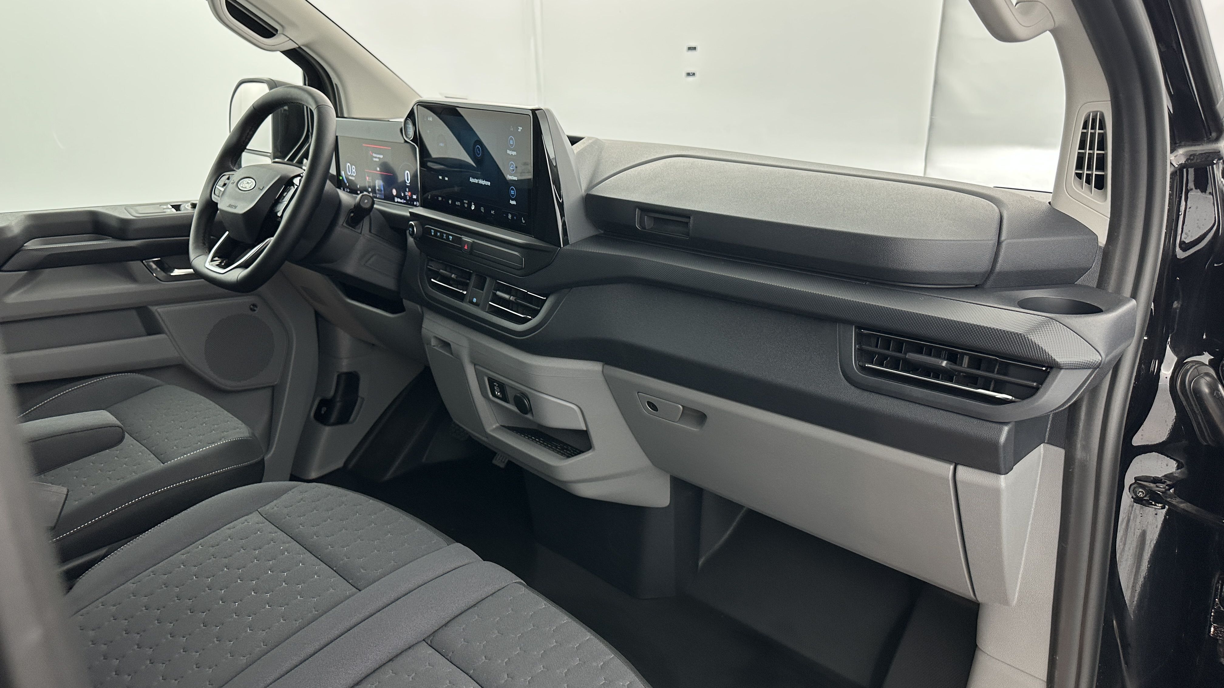 FORD TRANSIT CUSTOM II 320 L2H1 2.0 Ecoblue 170ch Limited BVA8