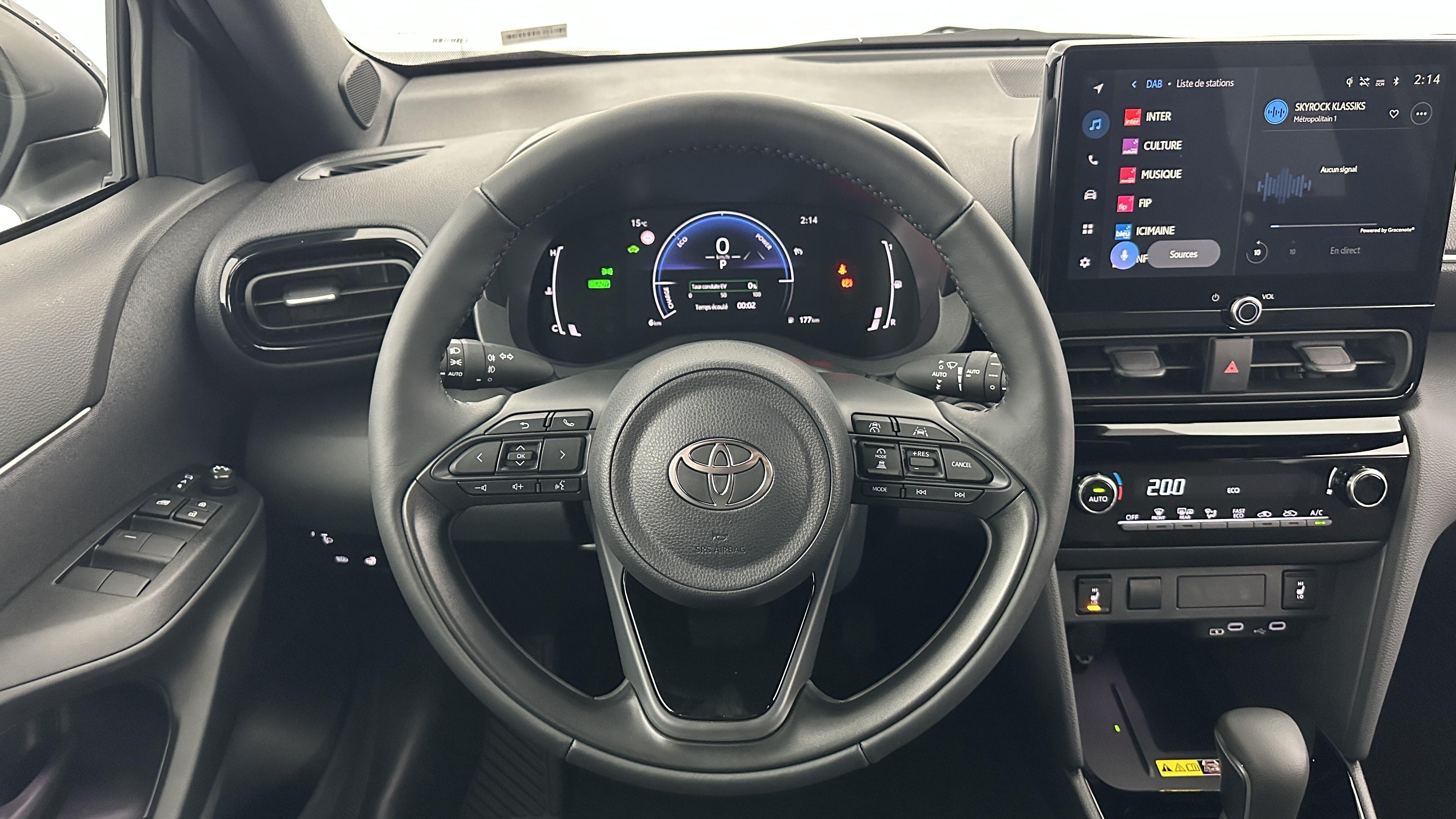 TOYOTA YARIS CROSS 1.5 Hybride 130h Design e-CV