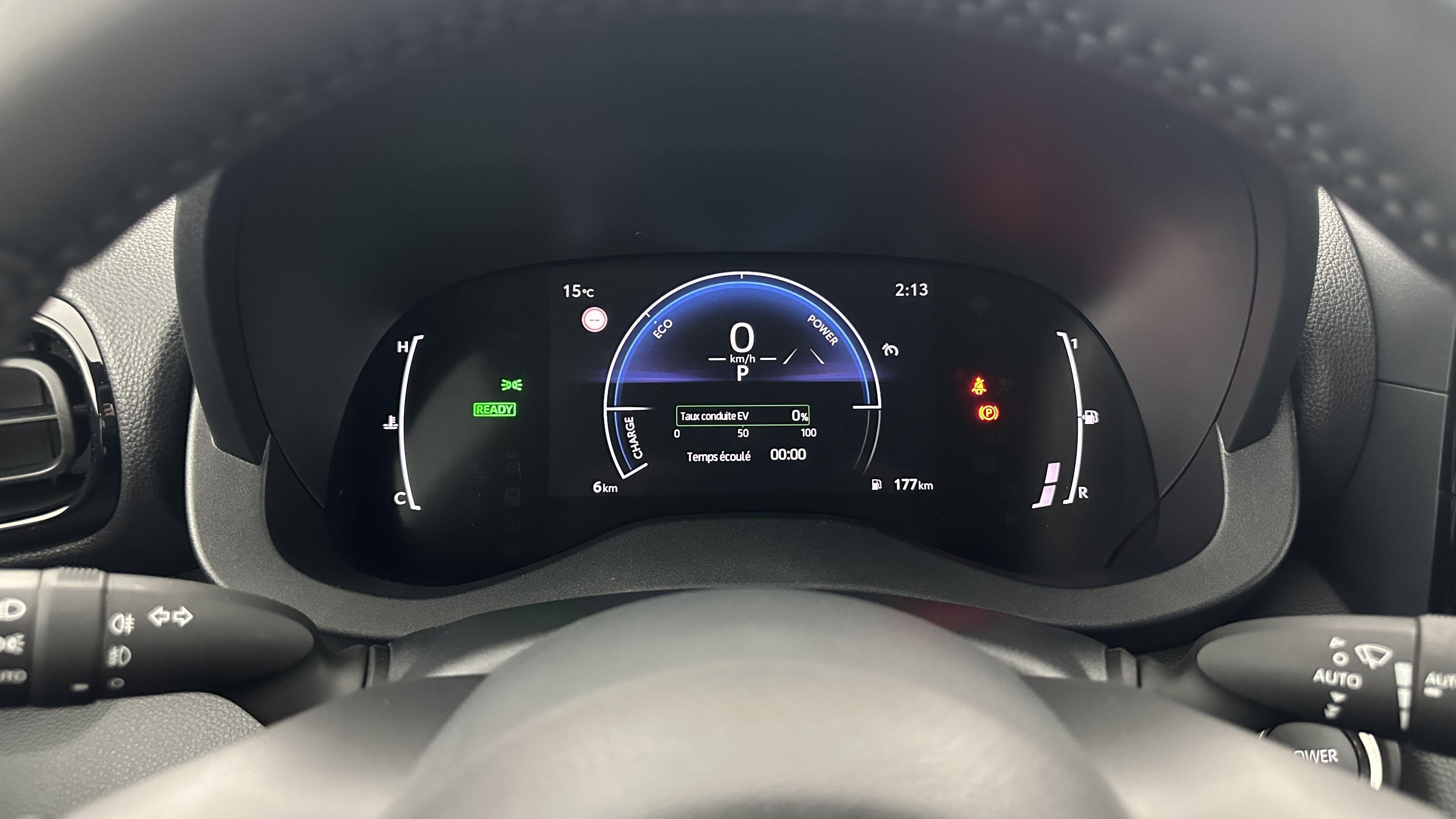 TOYOTA YARIS CROSS 1.5 Hybride 130h Design e-CV