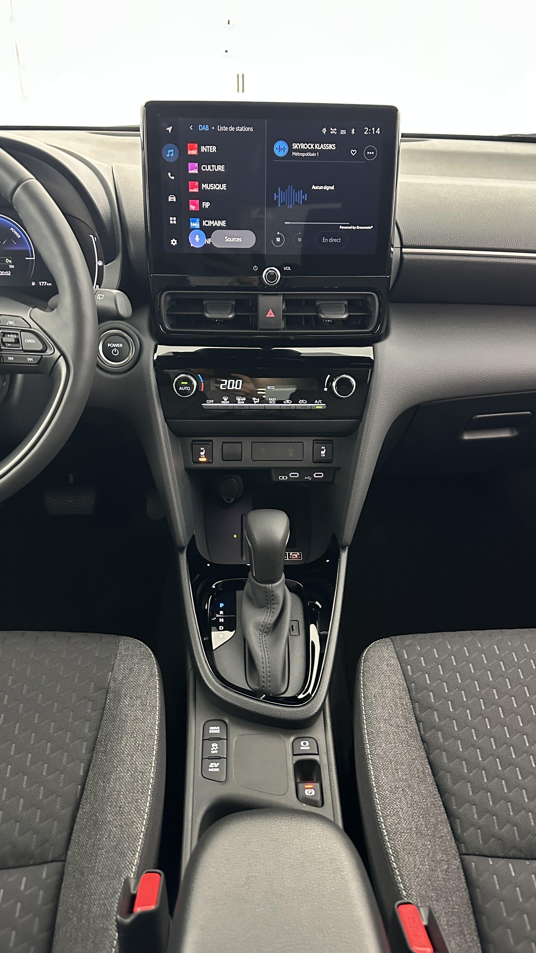 TOYOTA YARIS CROSS 1.5 Hybride 130h Design e-CV