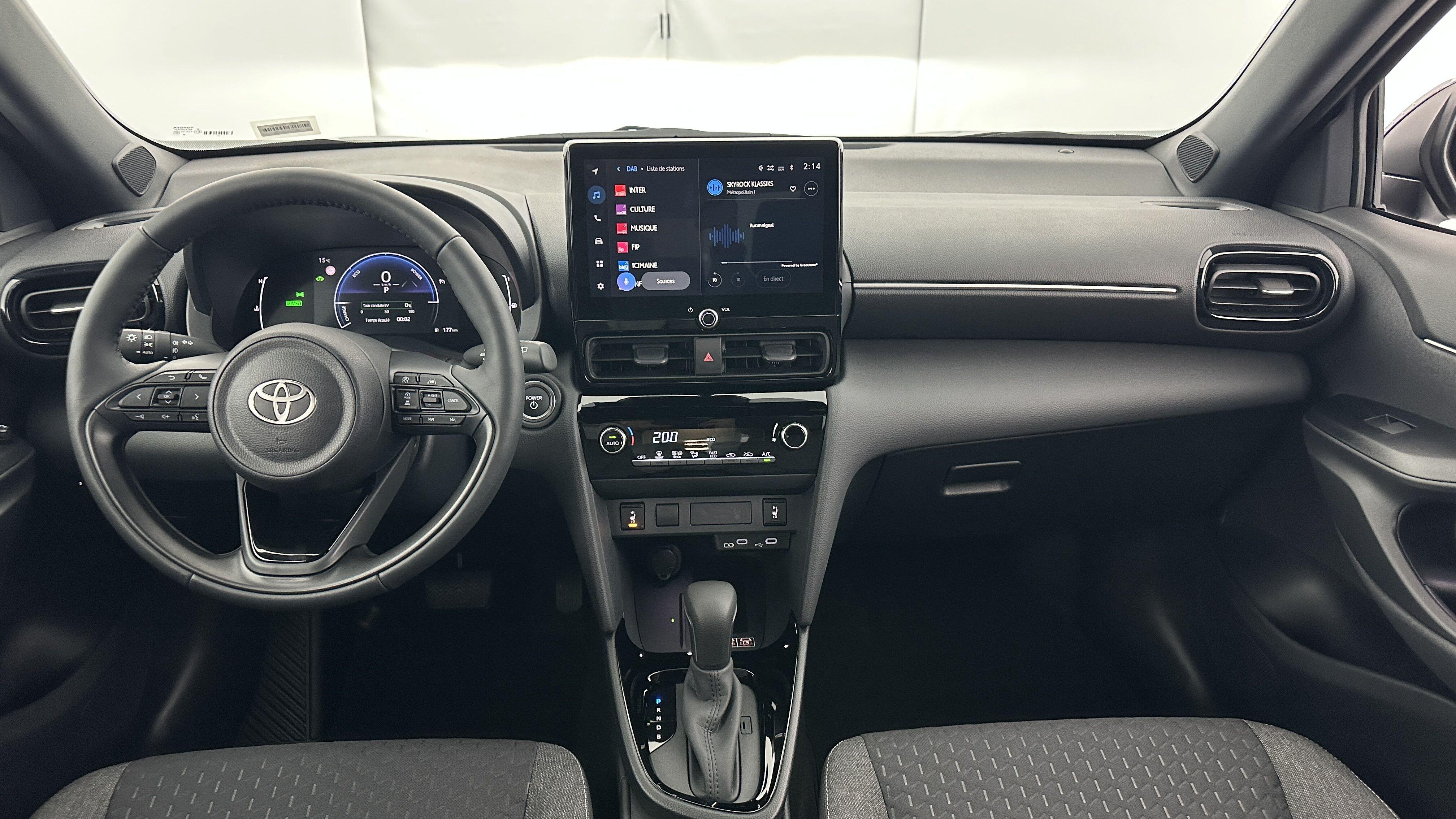 TOYOTA YARIS CROSS 1.5 Hybride 130h Design e-CV