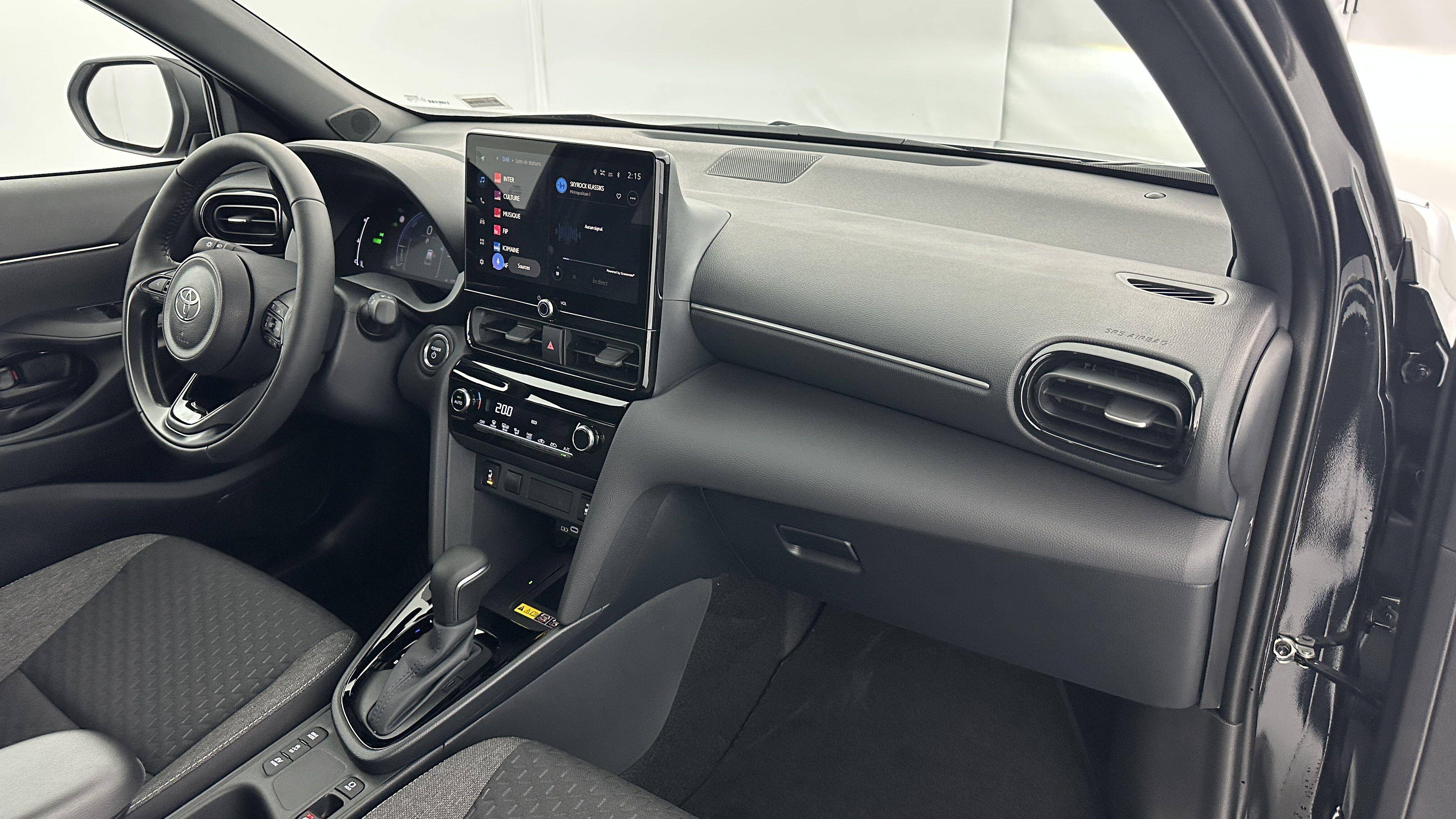 TOYOTA YARIS CROSS 1.5 Hybride 130h Design e-CV