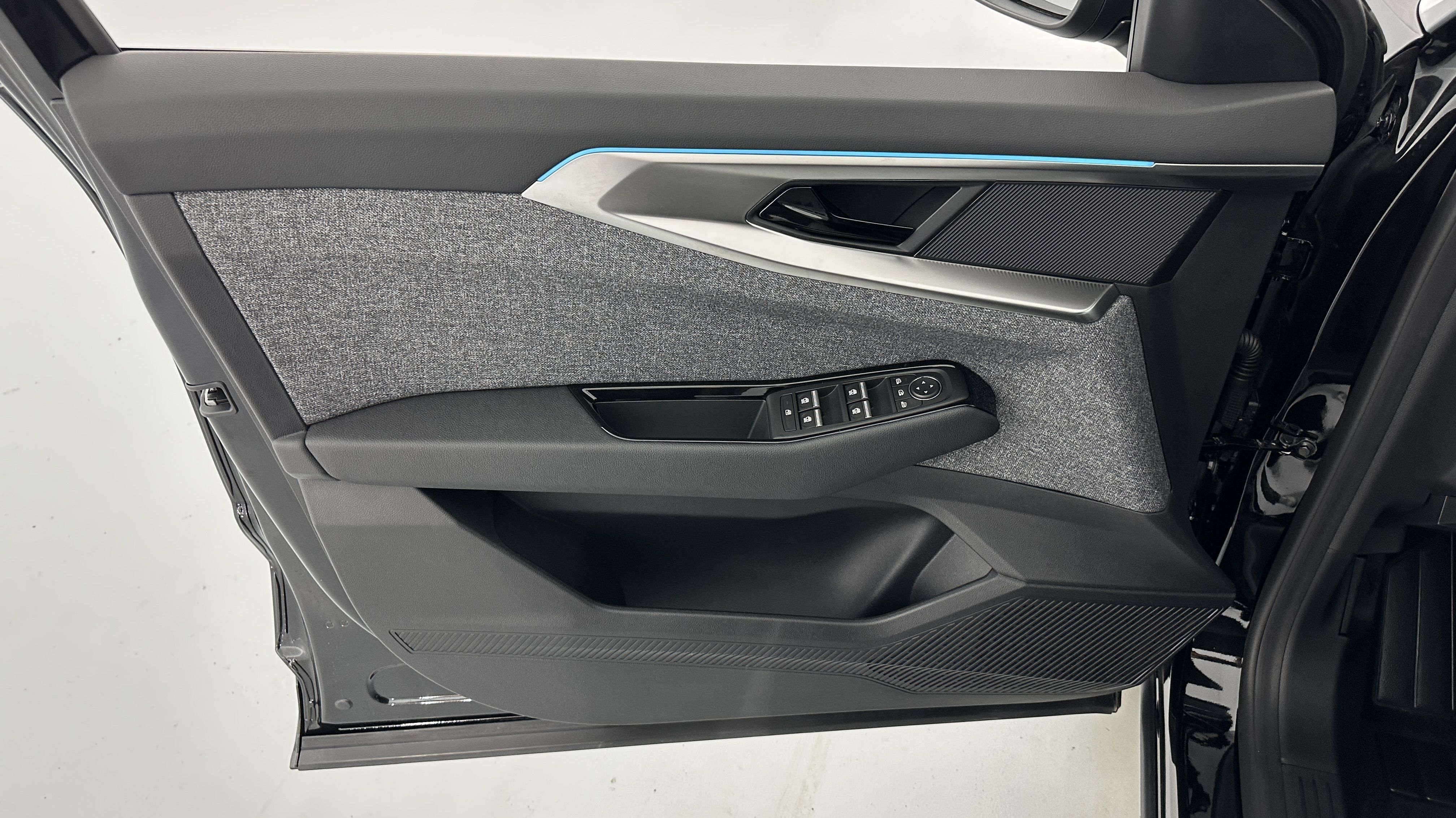 RENAULT ESPACE VI E-Tech full hybrid 200ch Techno + PACK DRIVING + PACK COMFORT PREMIUM