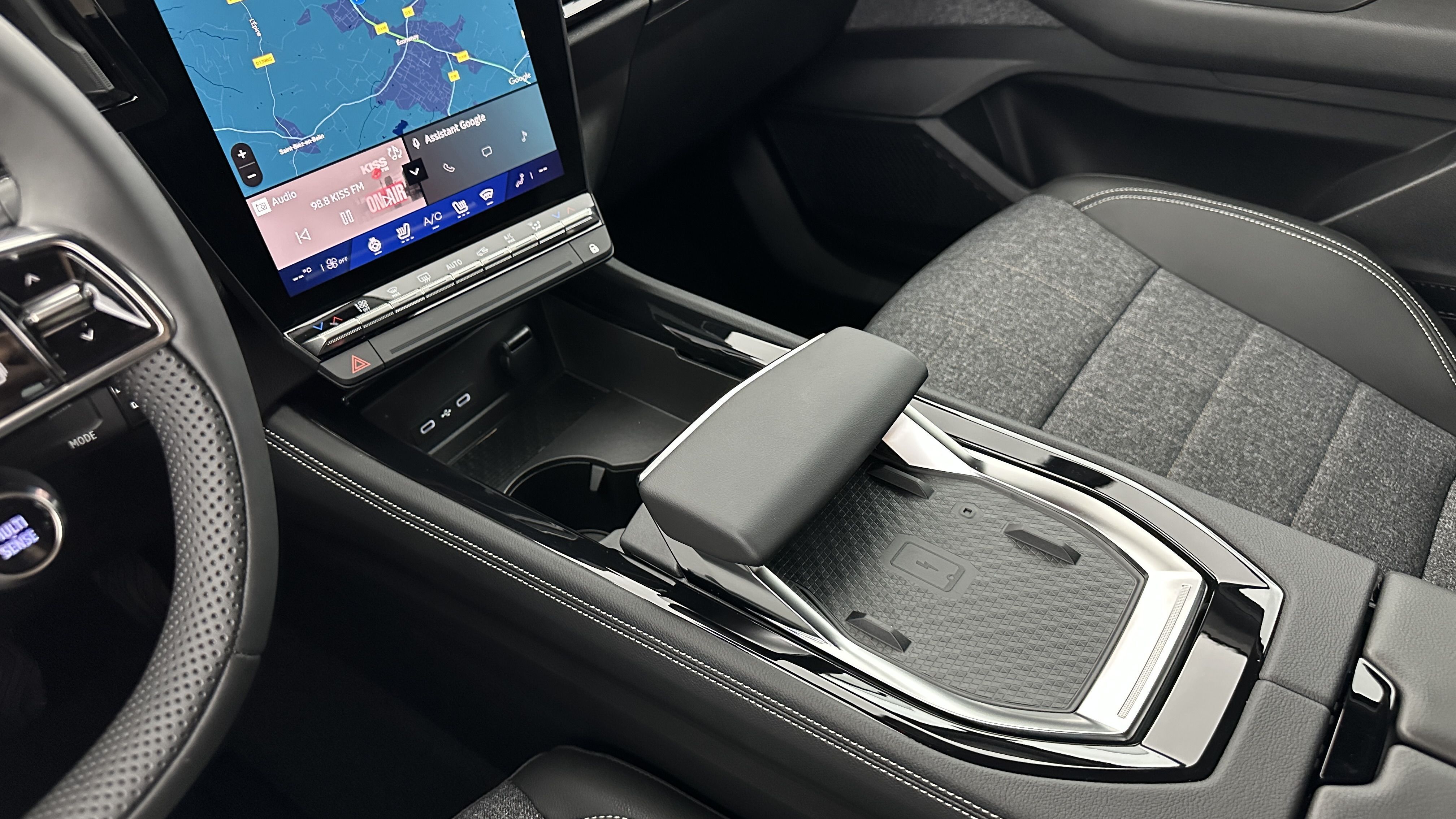 RENAULT ESPACE VI E-Tech full hybrid 200ch Techno + PACK DRIVING + PACK COMFORT PREMIUM