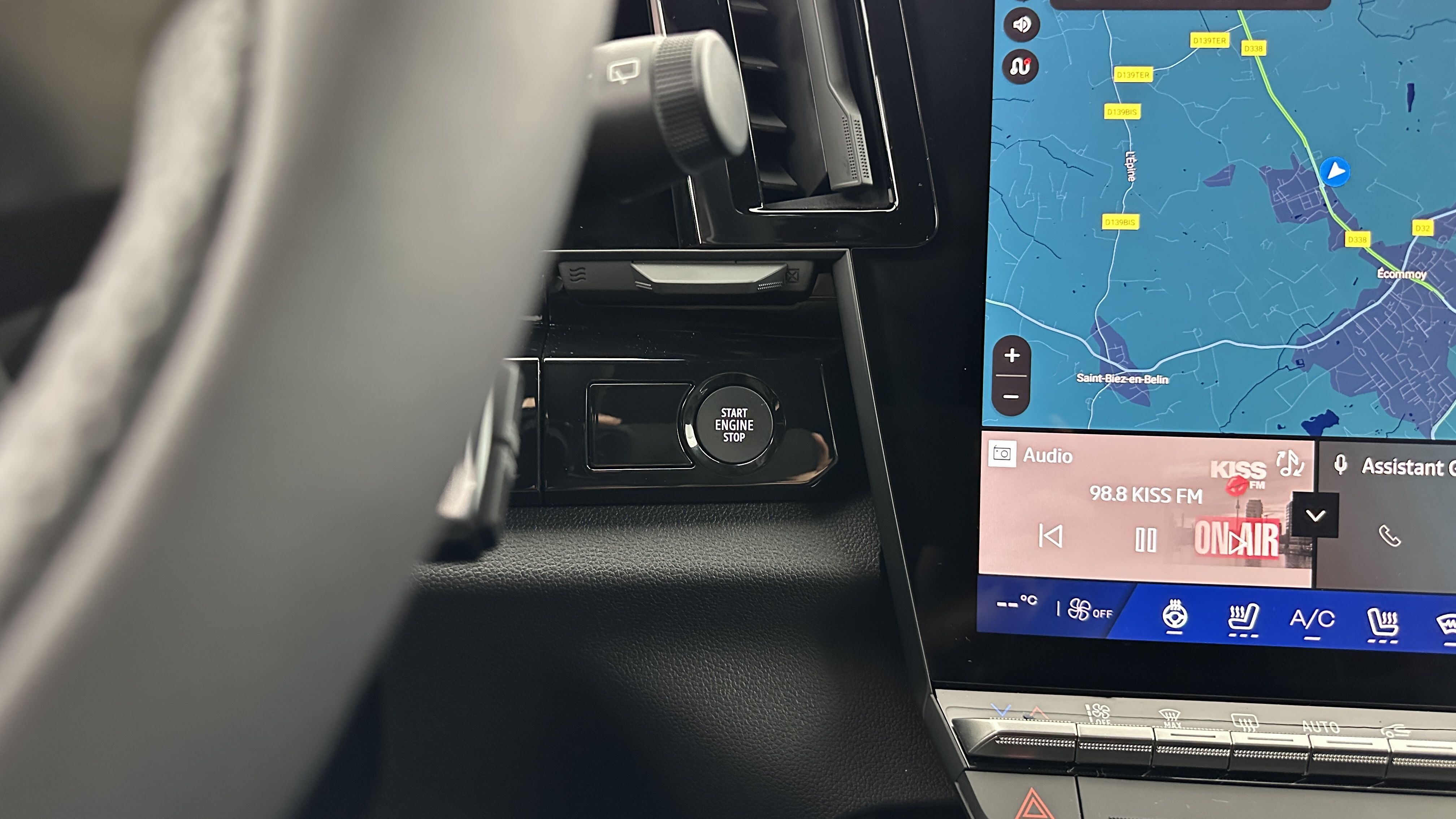 RENAULT ESPACE VI E-Tech full hybrid 200ch Techno + PACK DRIVING + PACK COMFORT PREMIUM