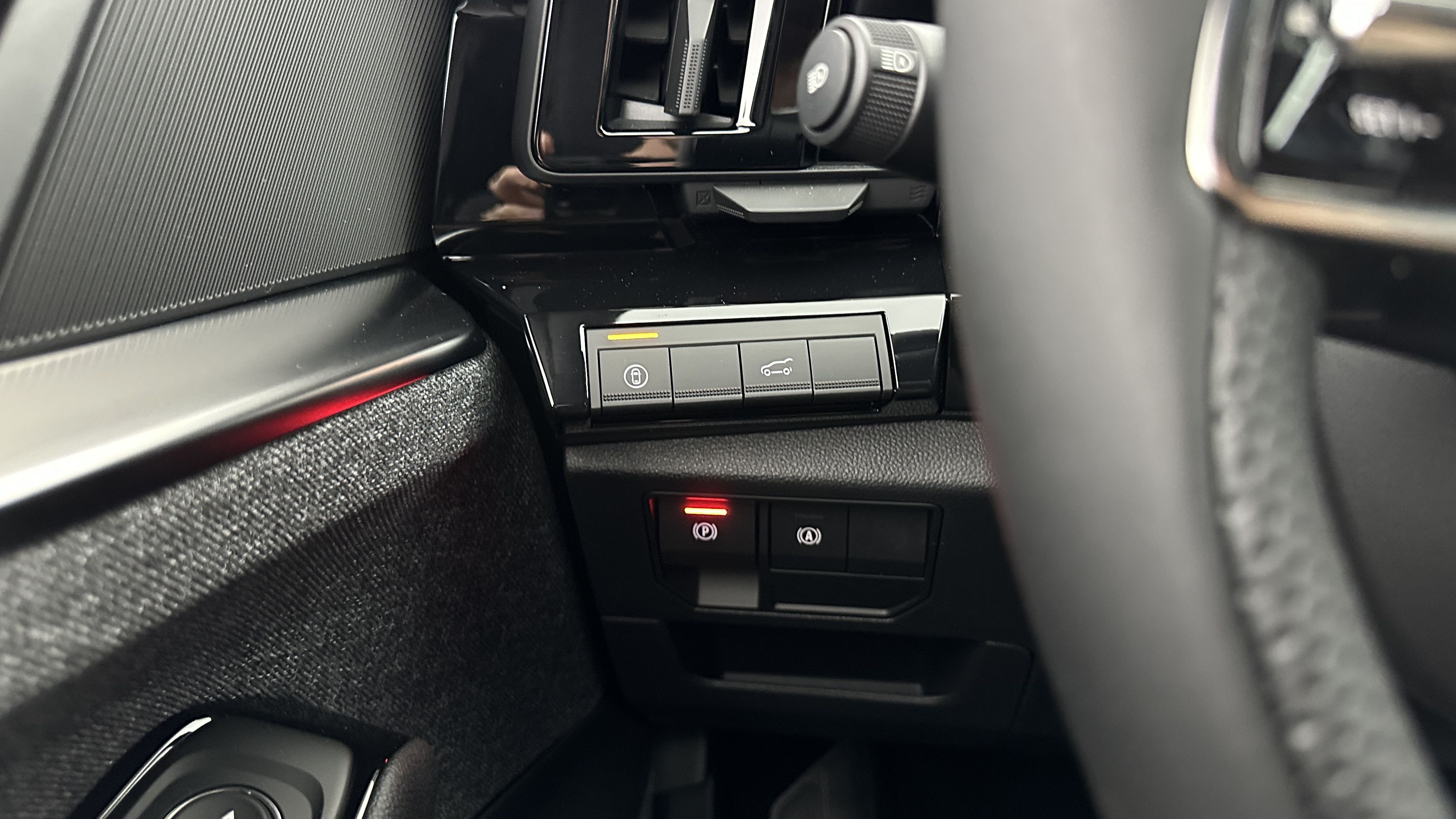 RENAULT ESPACE VI E-Tech full hybrid 200ch Techno + PACK DRIVING + PACK COMFORT PREMIUM