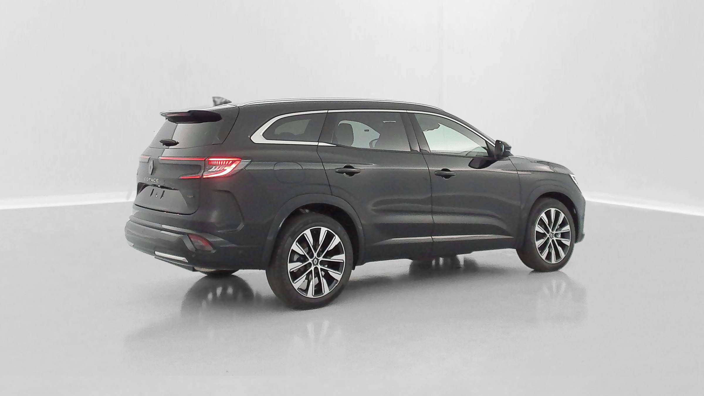 RENAULT ESPACE VI E-Tech full hybrid 200ch Techno + PACK DRIVING + PACK COMFORT PREMIUM