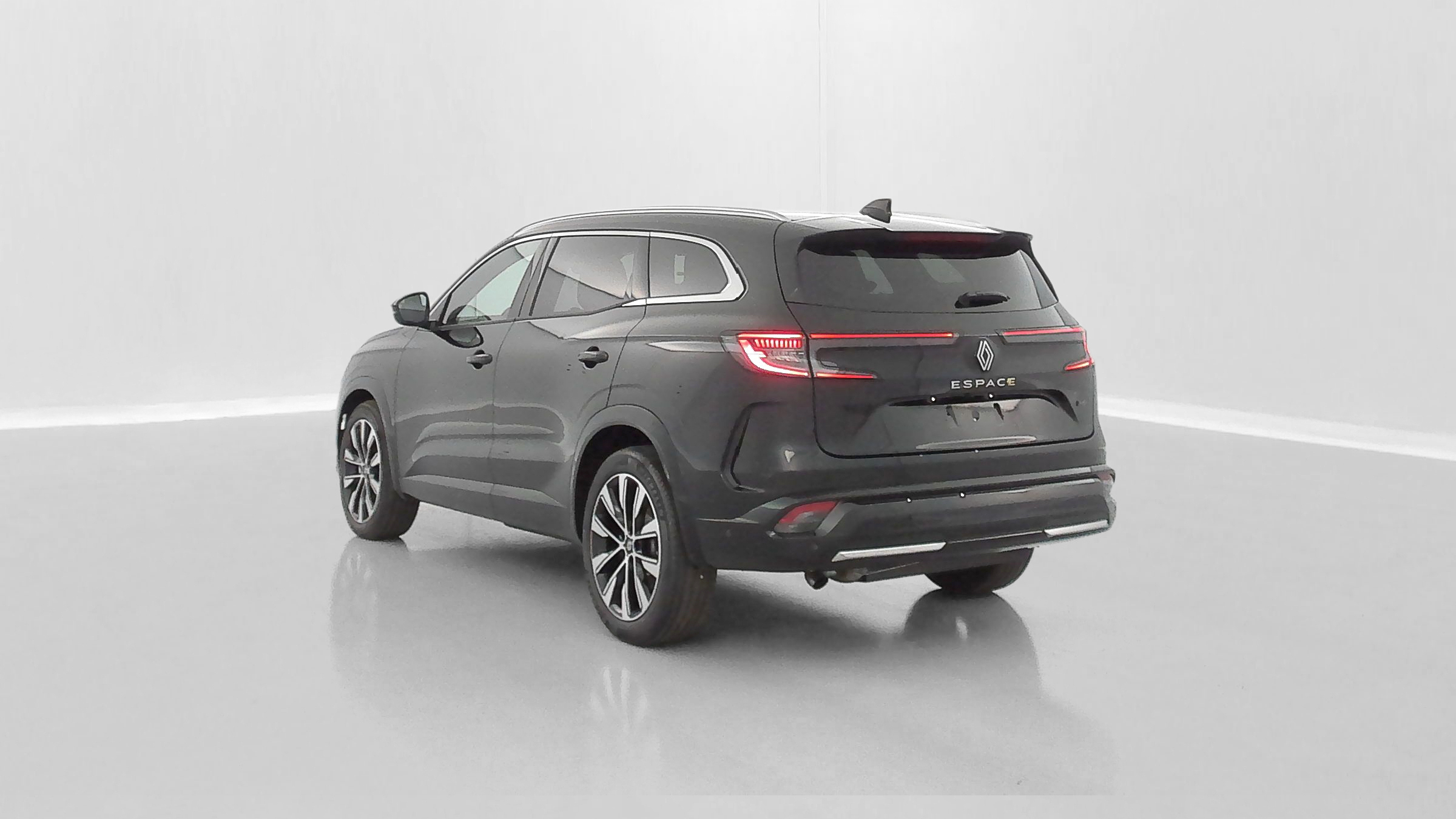 RENAULT ESPACE VI E-Tech full hybrid 200ch Techno + PACK DRIVING + PACK COMFORT PREMIUM