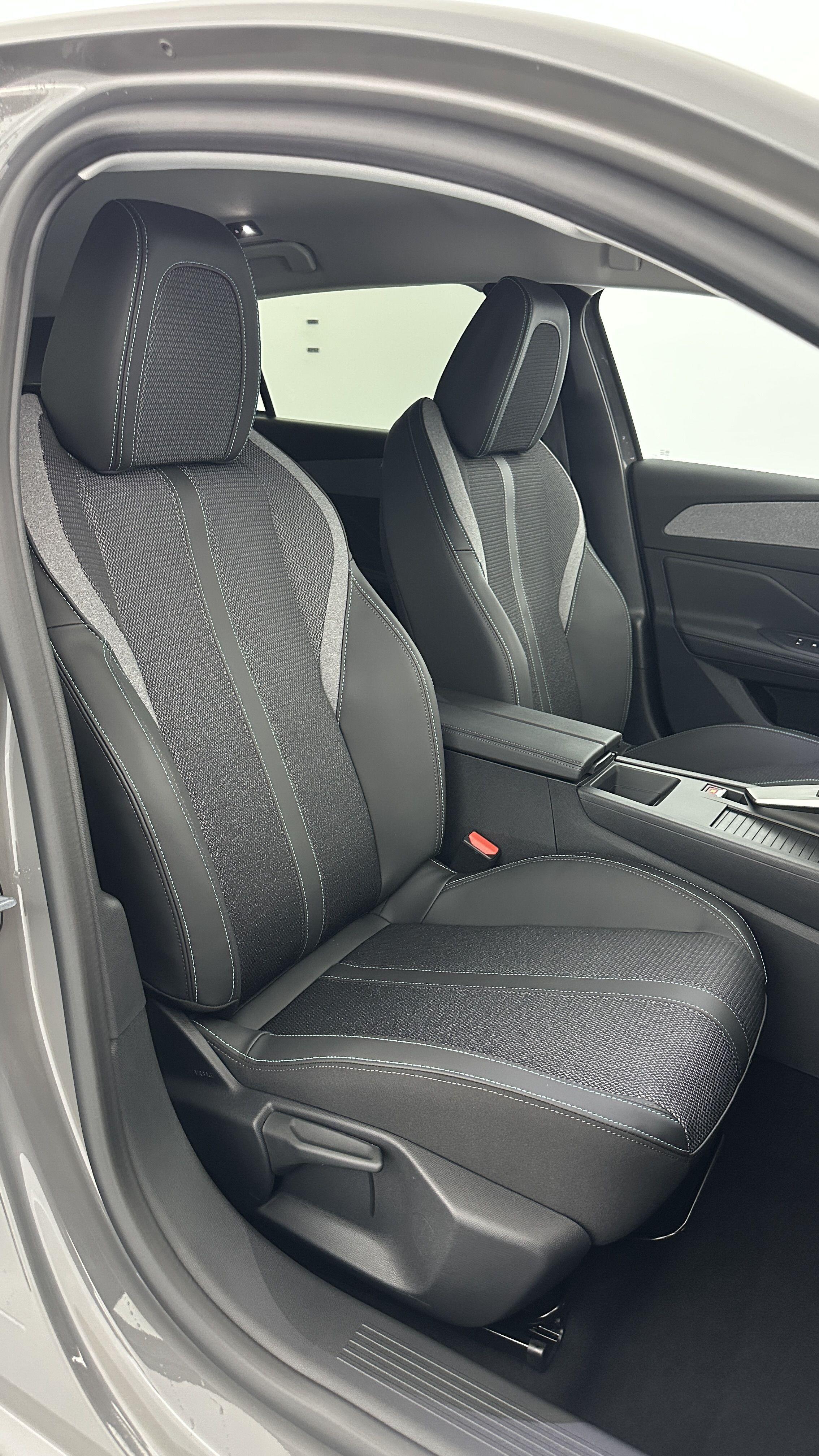 PEUGEOT 308 III 1.5 BlueHDi 130ch Allure EAT8