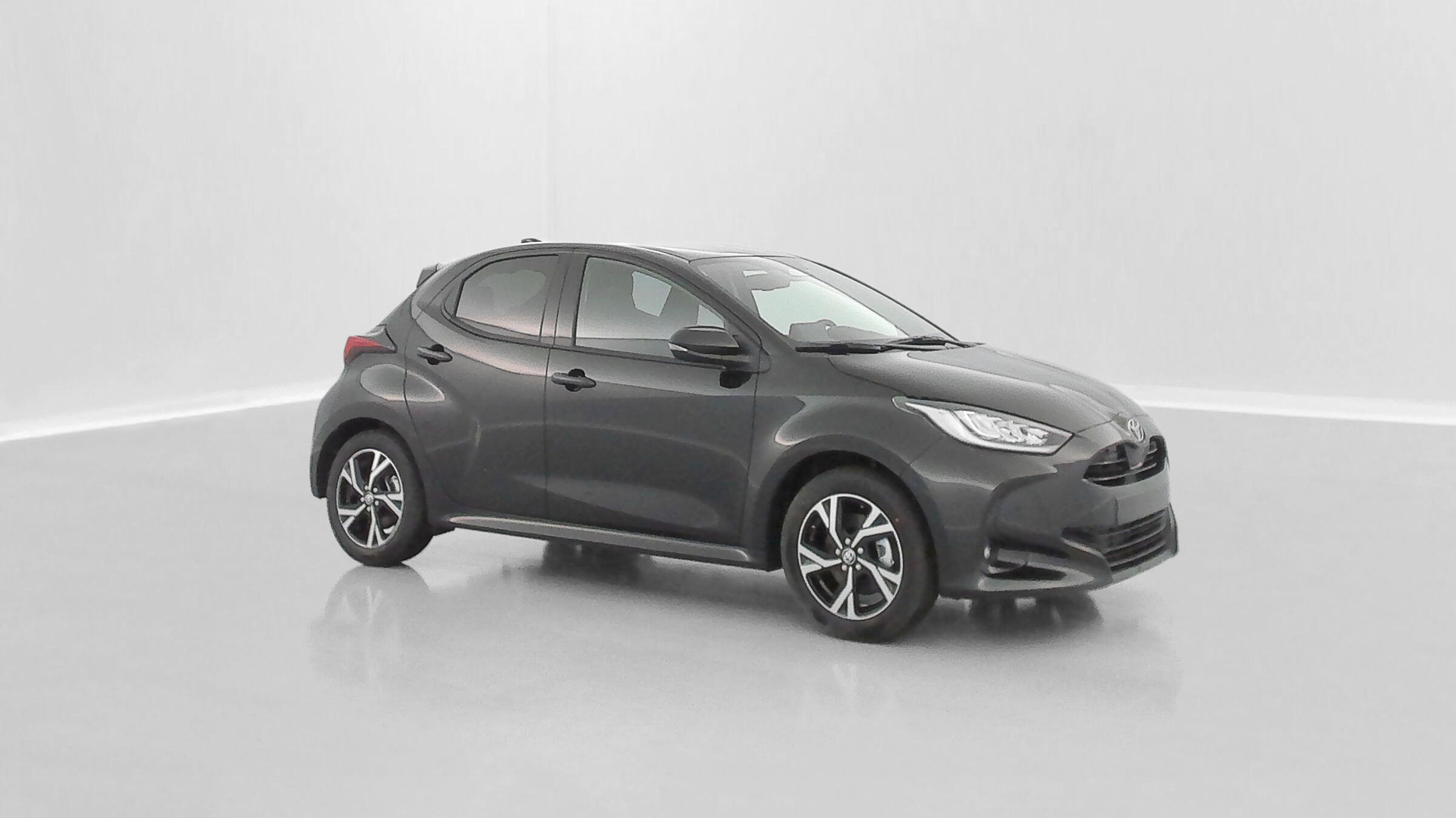 TOYOTA YARIS Hybride 116h Design e-CVT