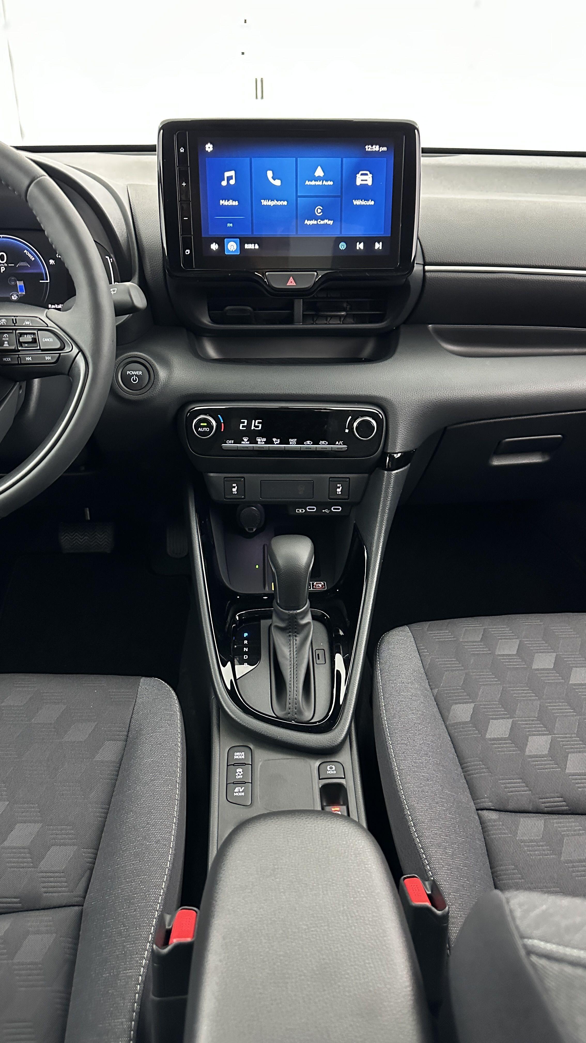 TOYOTA YARIS Hybride 116h Design e-CVT