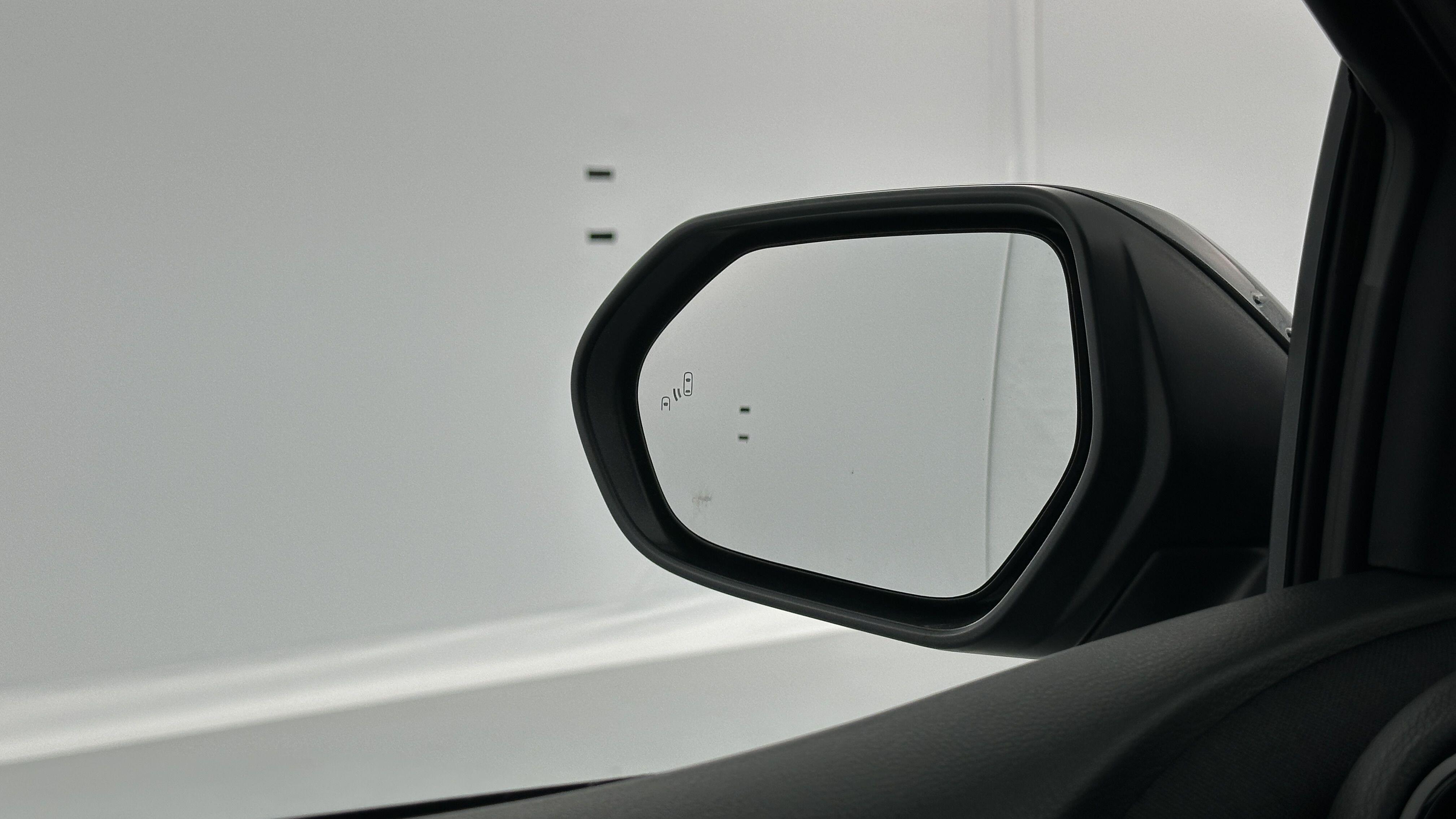 TOYOTA YARIS Hybride 116h Design e-CVT