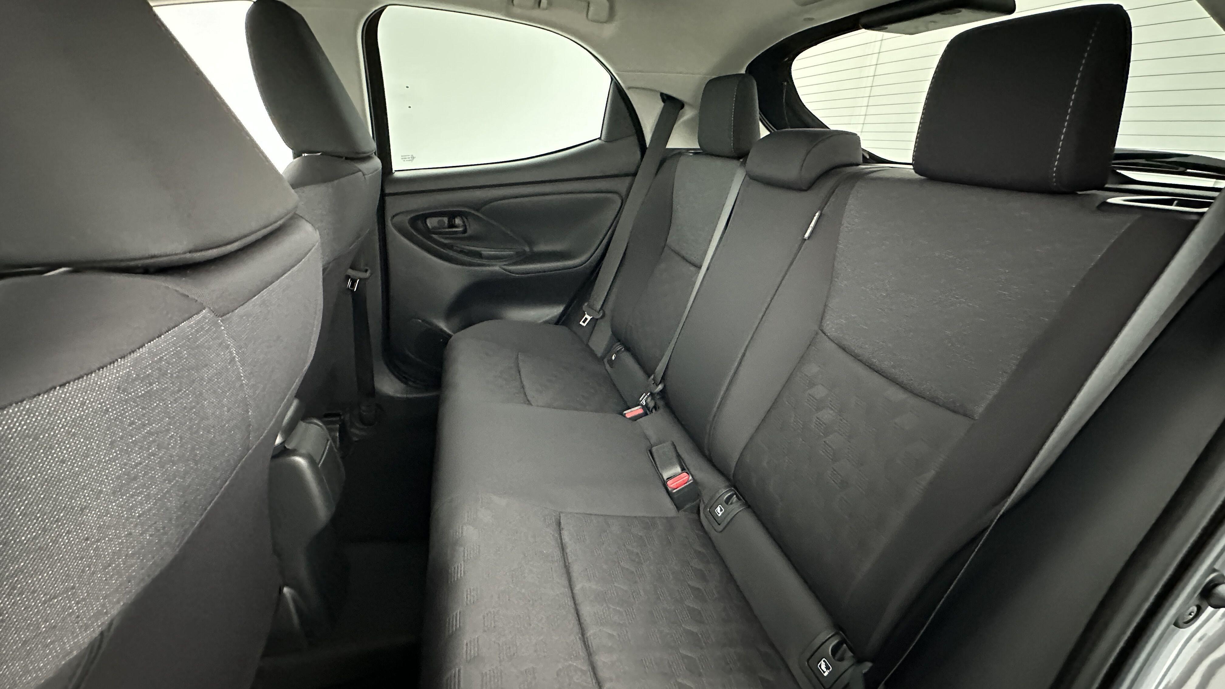 TOYOTA YARIS Hybride 116h Design e-CVT