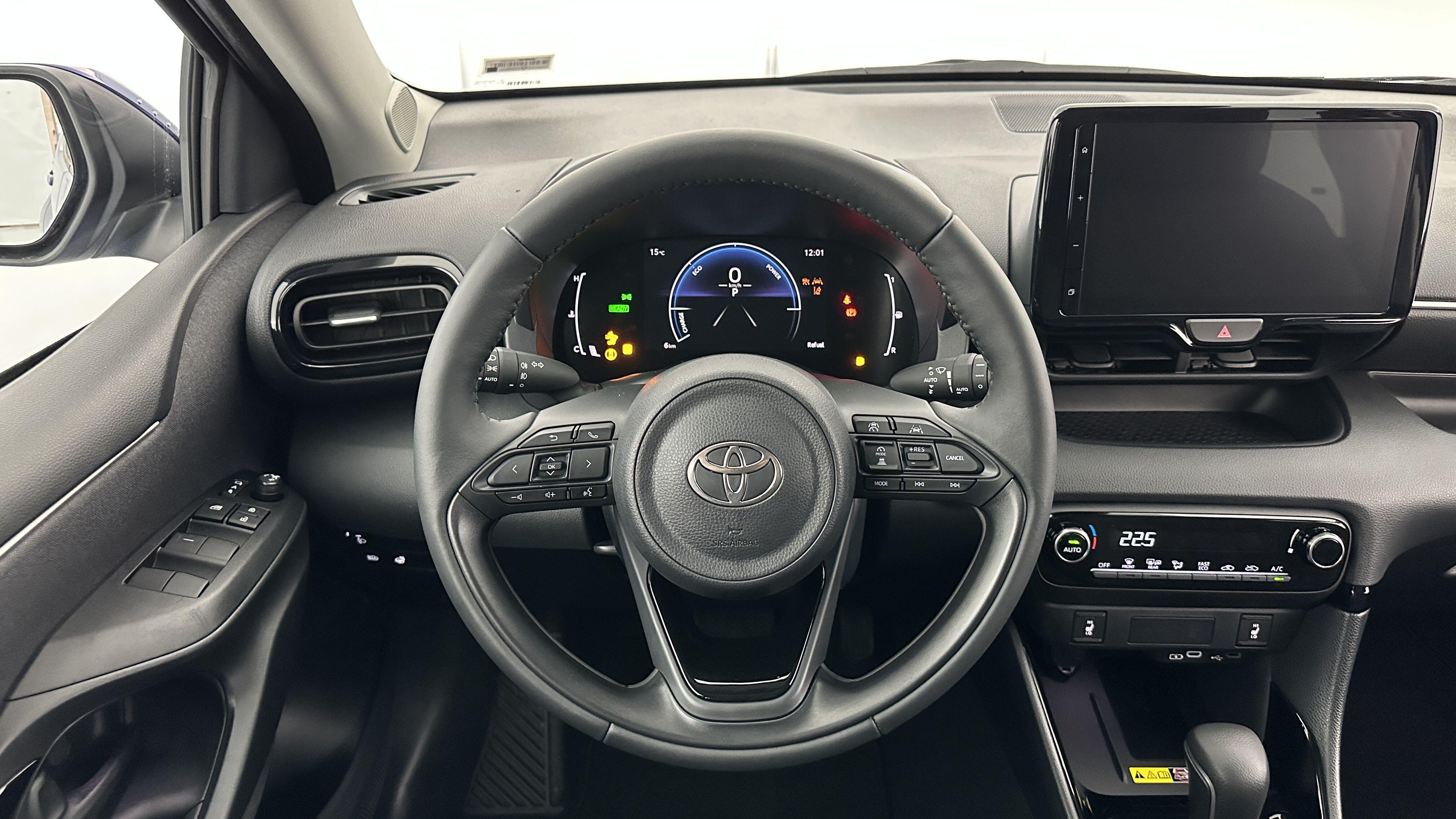 TOYOTA YARIS Hybride 116h Design e-CVT