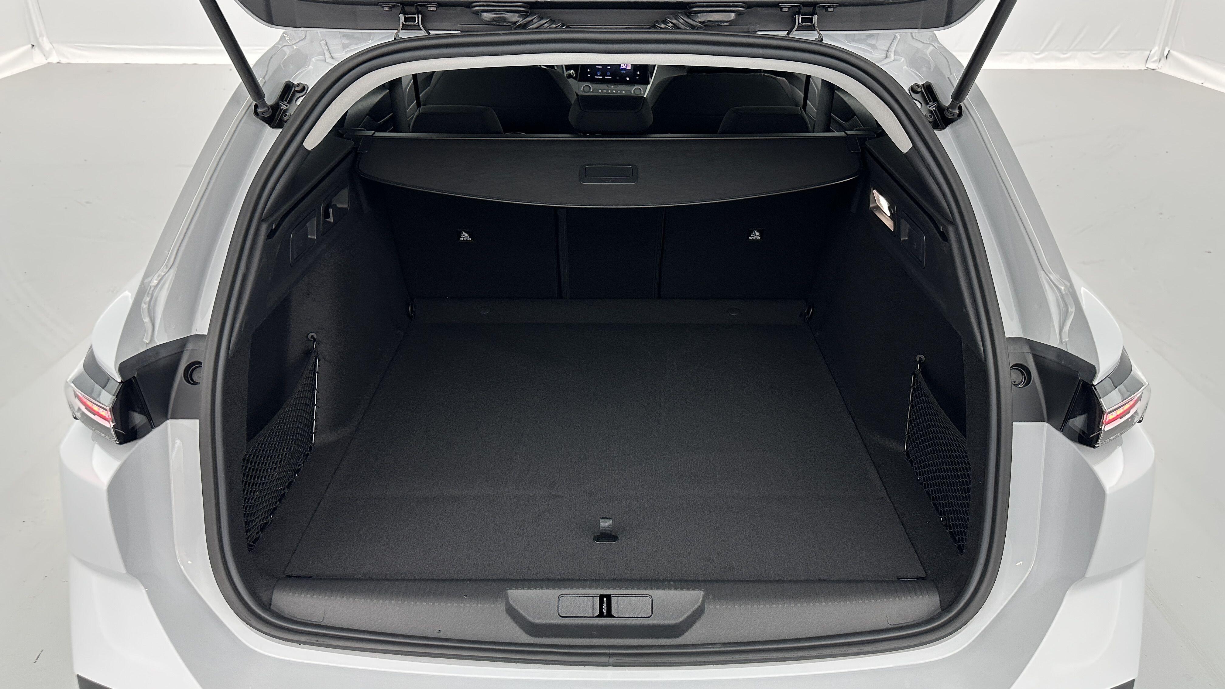 PEUGEOT 308 SW III 1.2 Hybrid 145 e-DCS6 Style