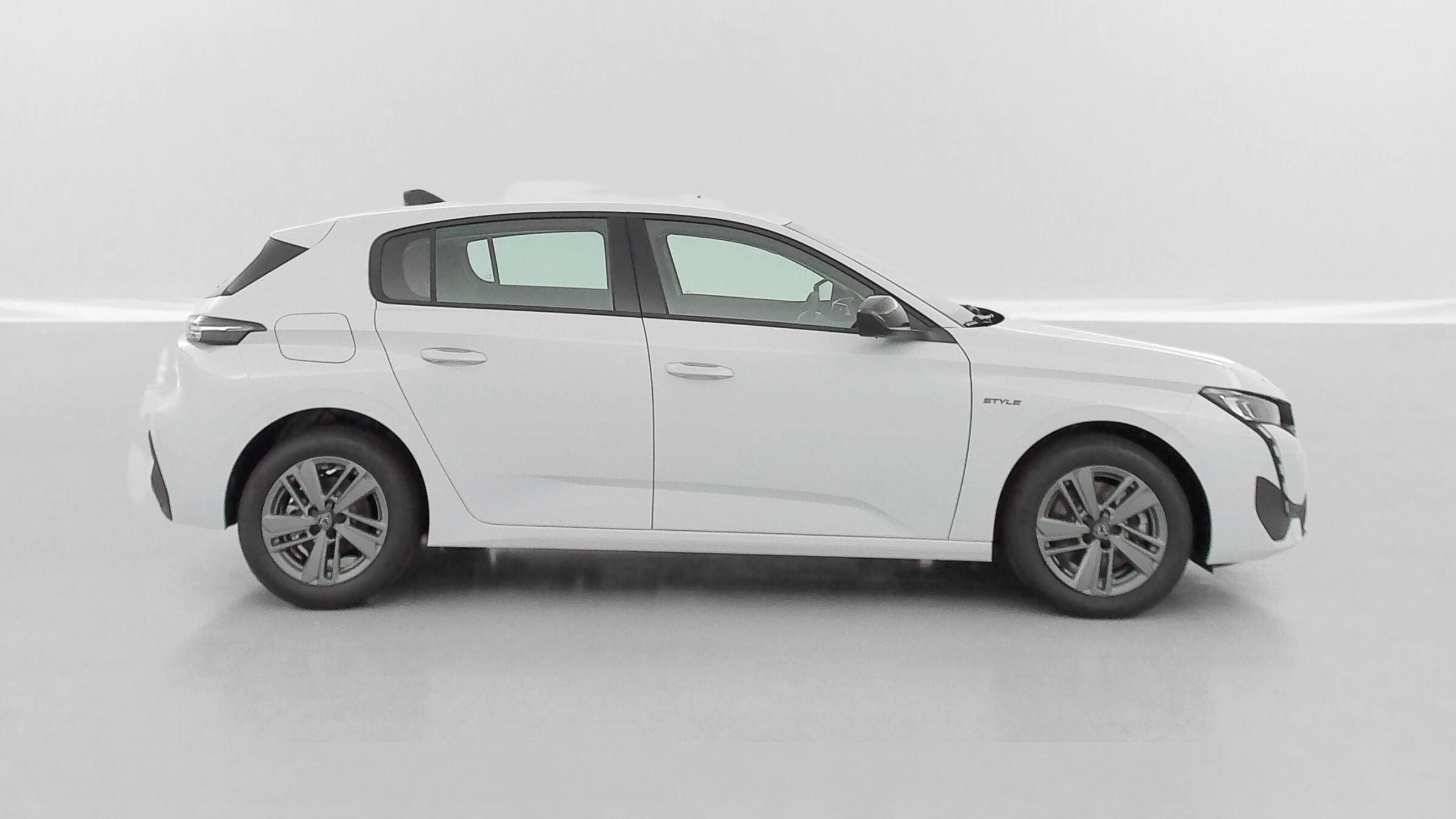 PEUGEOT 308 1.2 Hybrid 145ch Style e-DCS6
