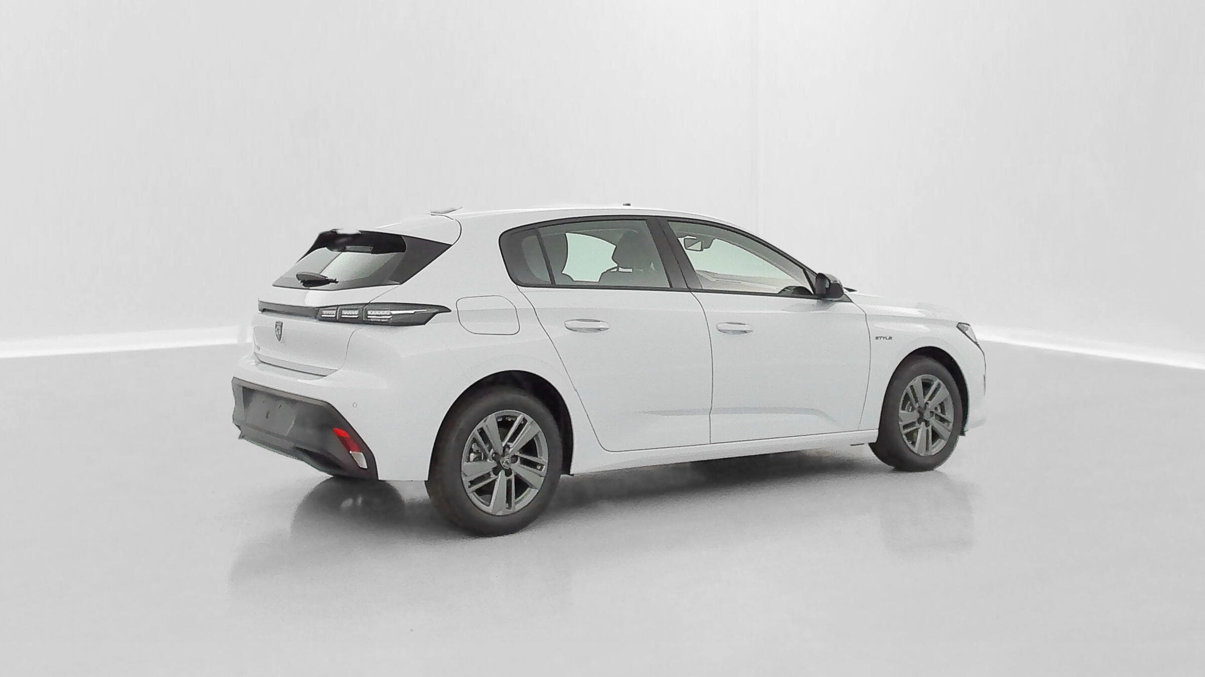PEUGEOT 308 1.2 Hybrid 145ch Style e-DCS6