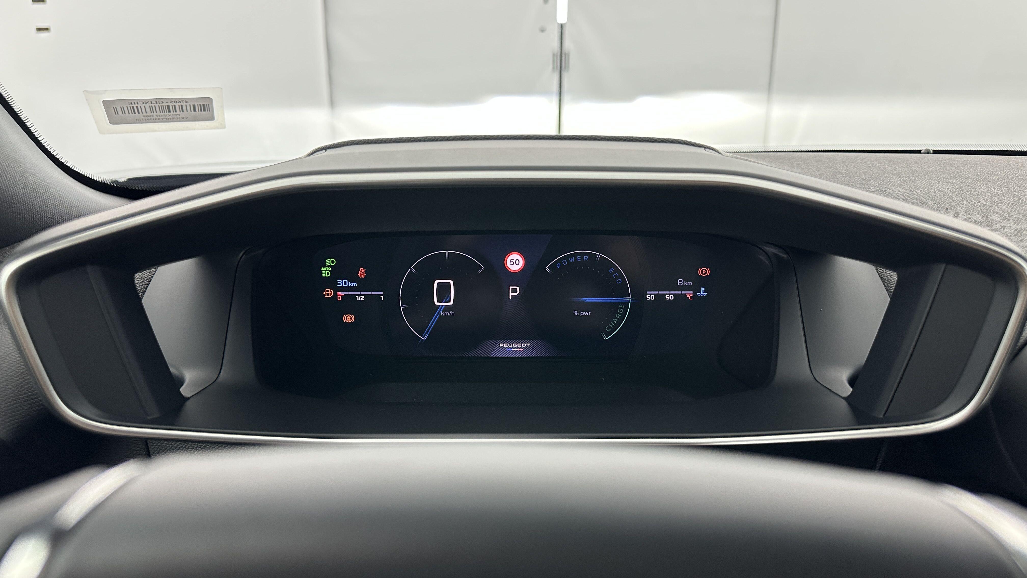 PEUGEOT 2008 II(2) 1.2 Hybrid 136ch GT e-DCS6