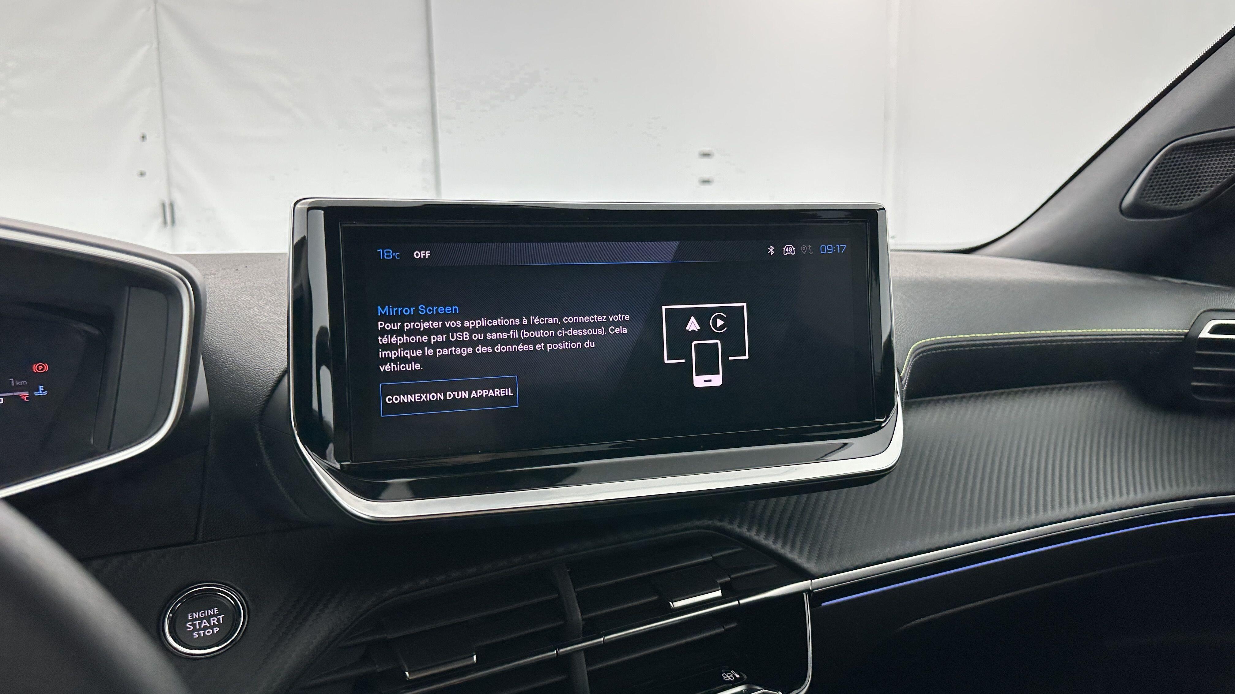 PEUGEOT 2008 II(2) 1.2 Hybrid 136ch GT e-DCS6