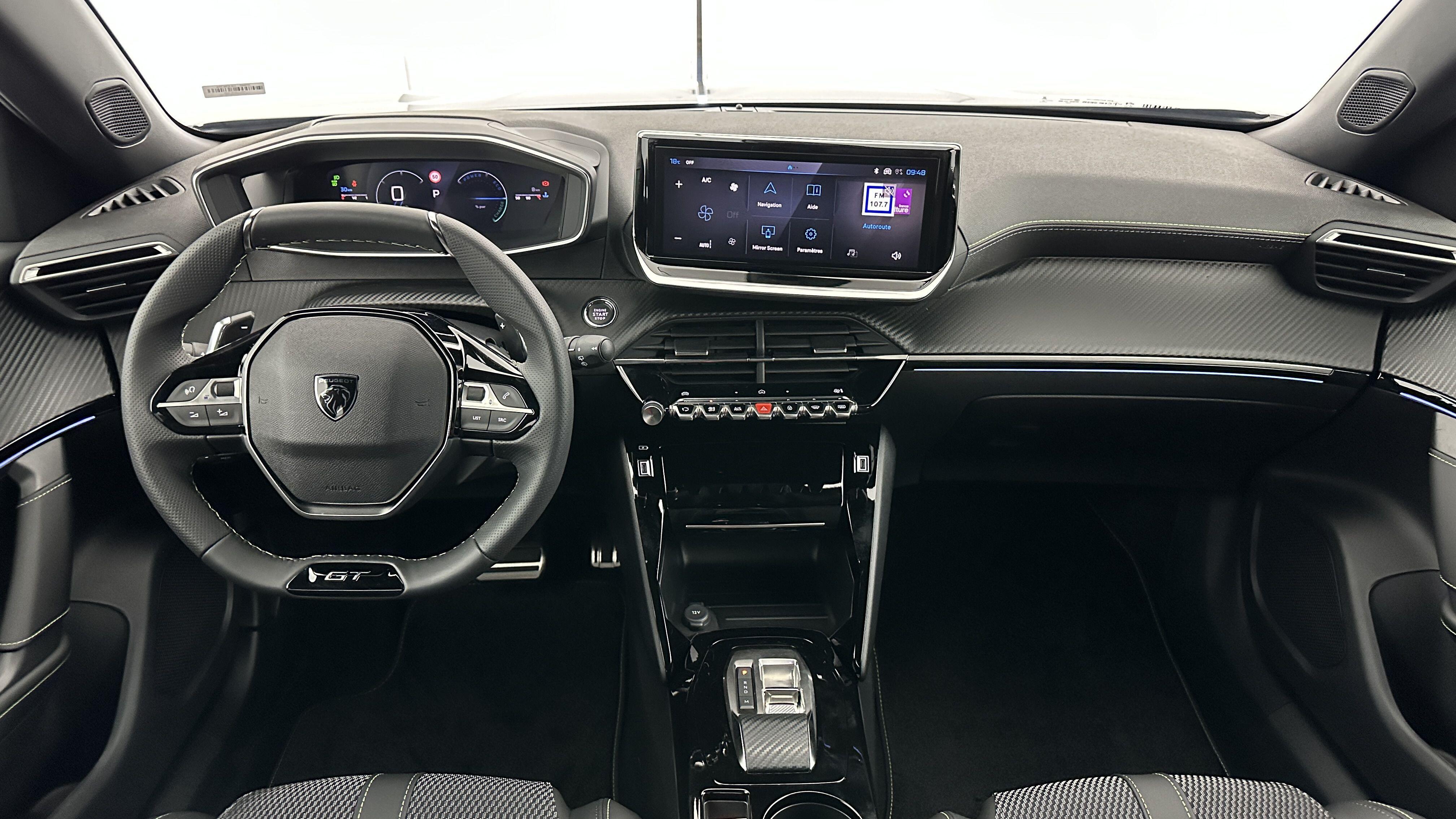 PEUGEOT 2008 II(2) 1.2 Hybrid 136ch GT e-DCS6