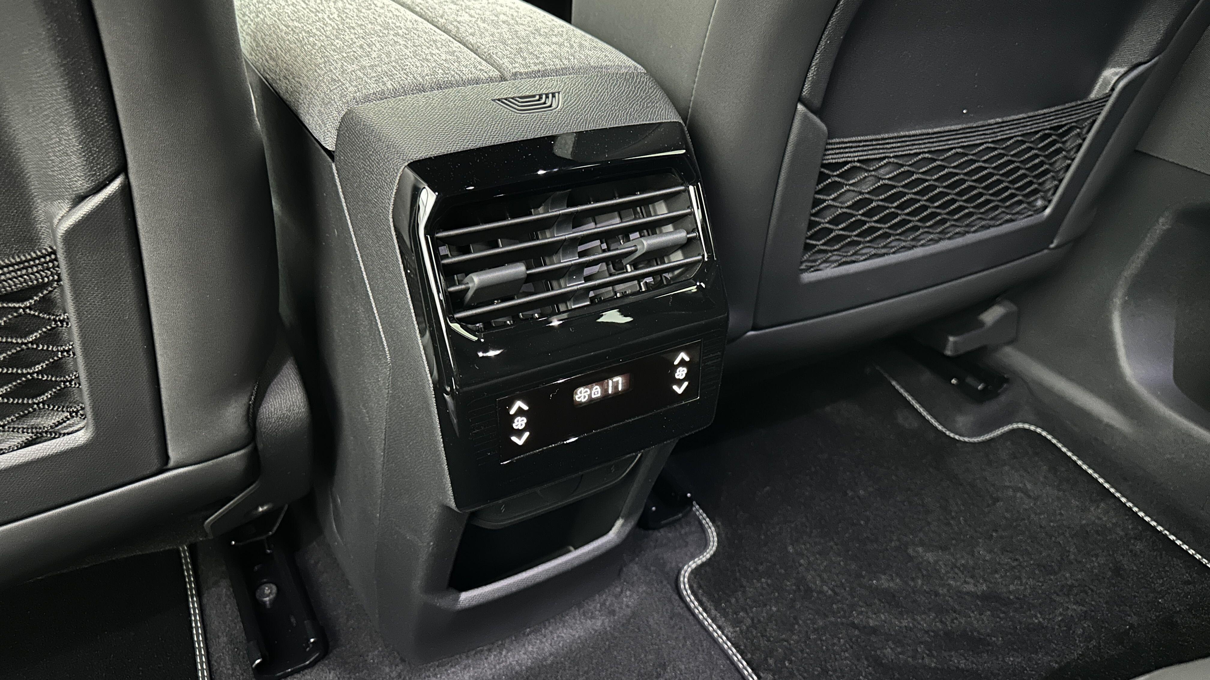 PEUGEOT 5008 III 1.2 Hybrid 145ch GT e-DCS6