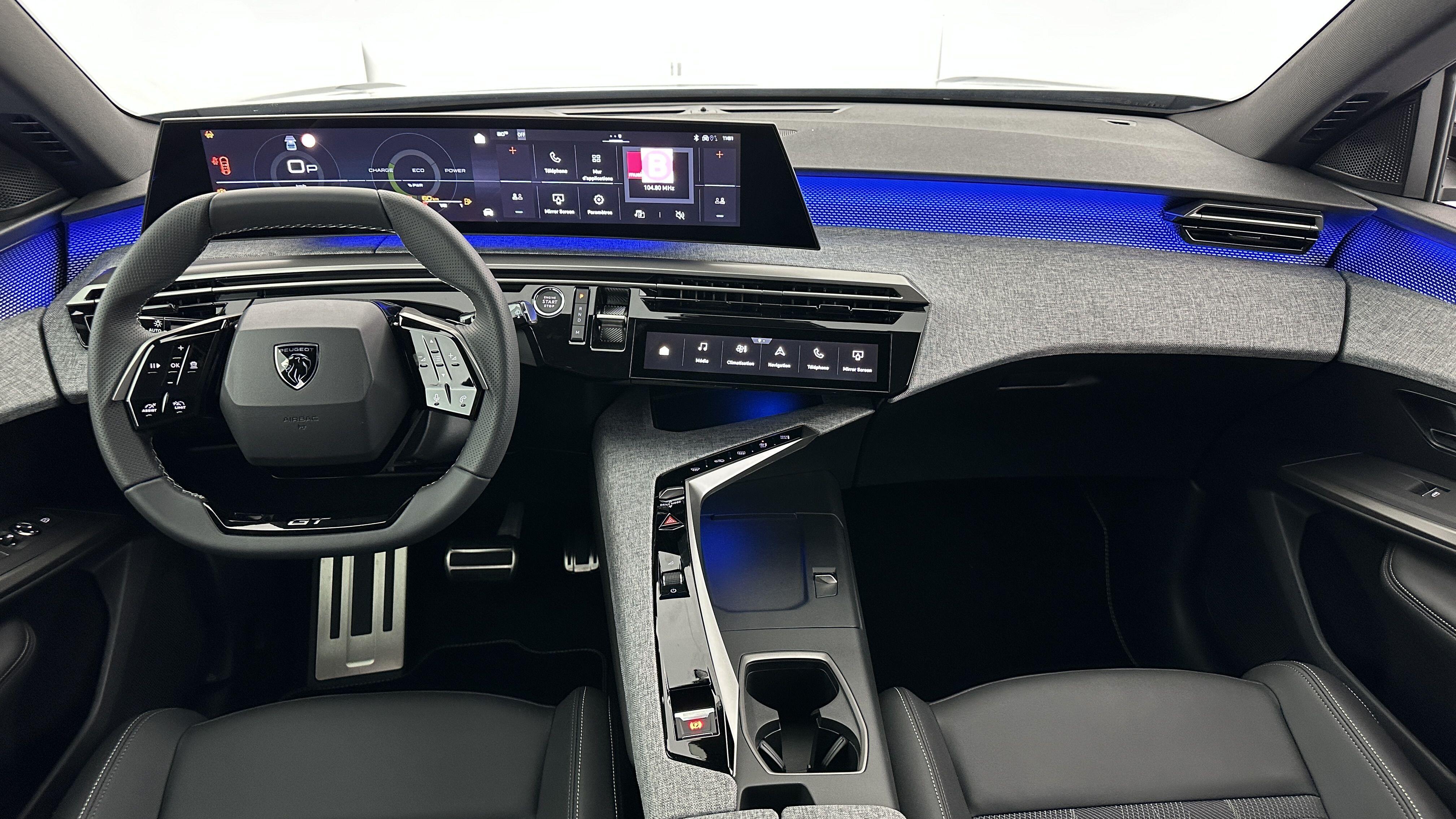 PEUGEOT 5008 III 1.2 Hybrid 145ch GT e-DCS6
