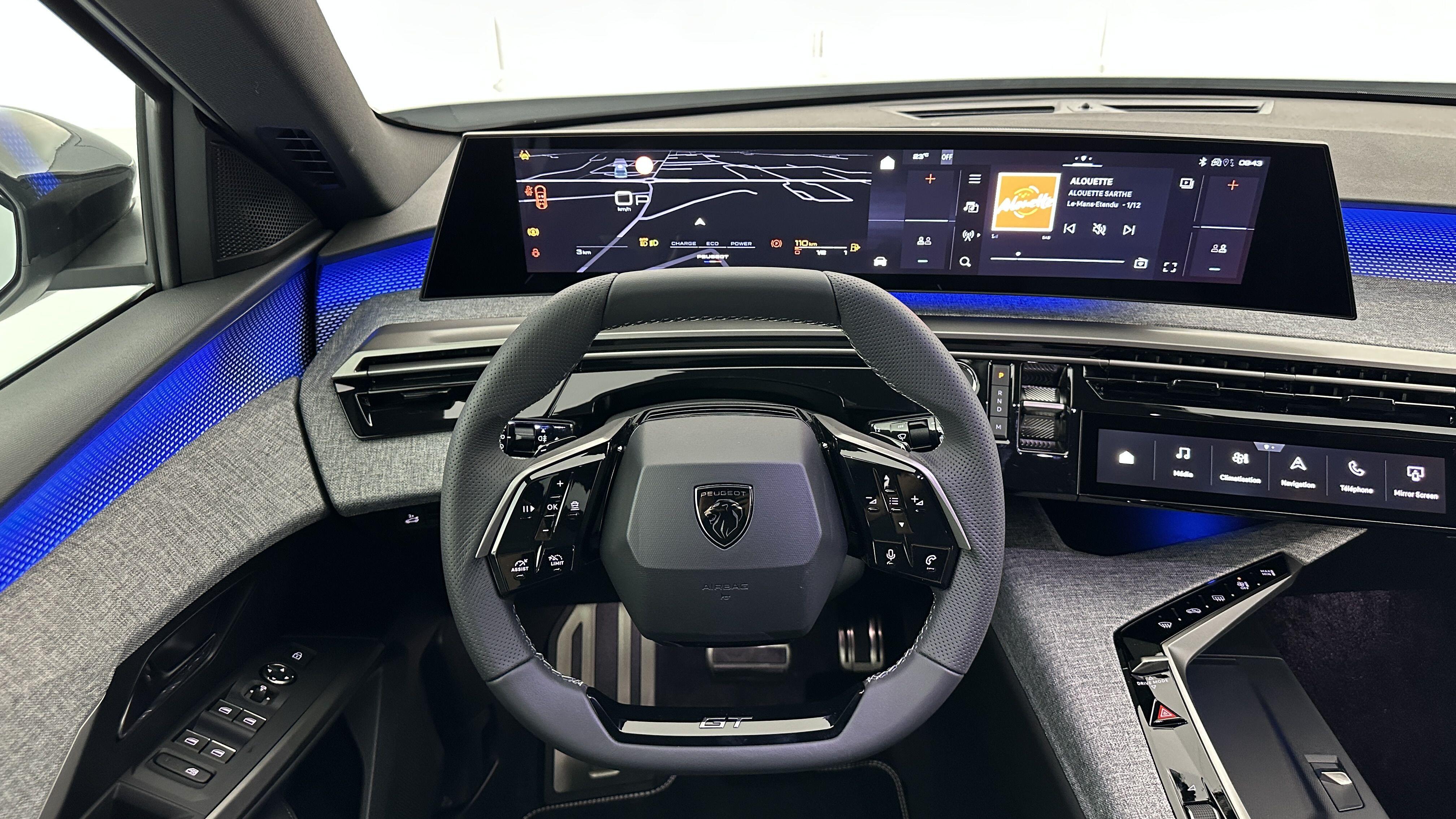 PEUGEOT 5008 1.2 Hybrid 145ch GT e-DCS6
