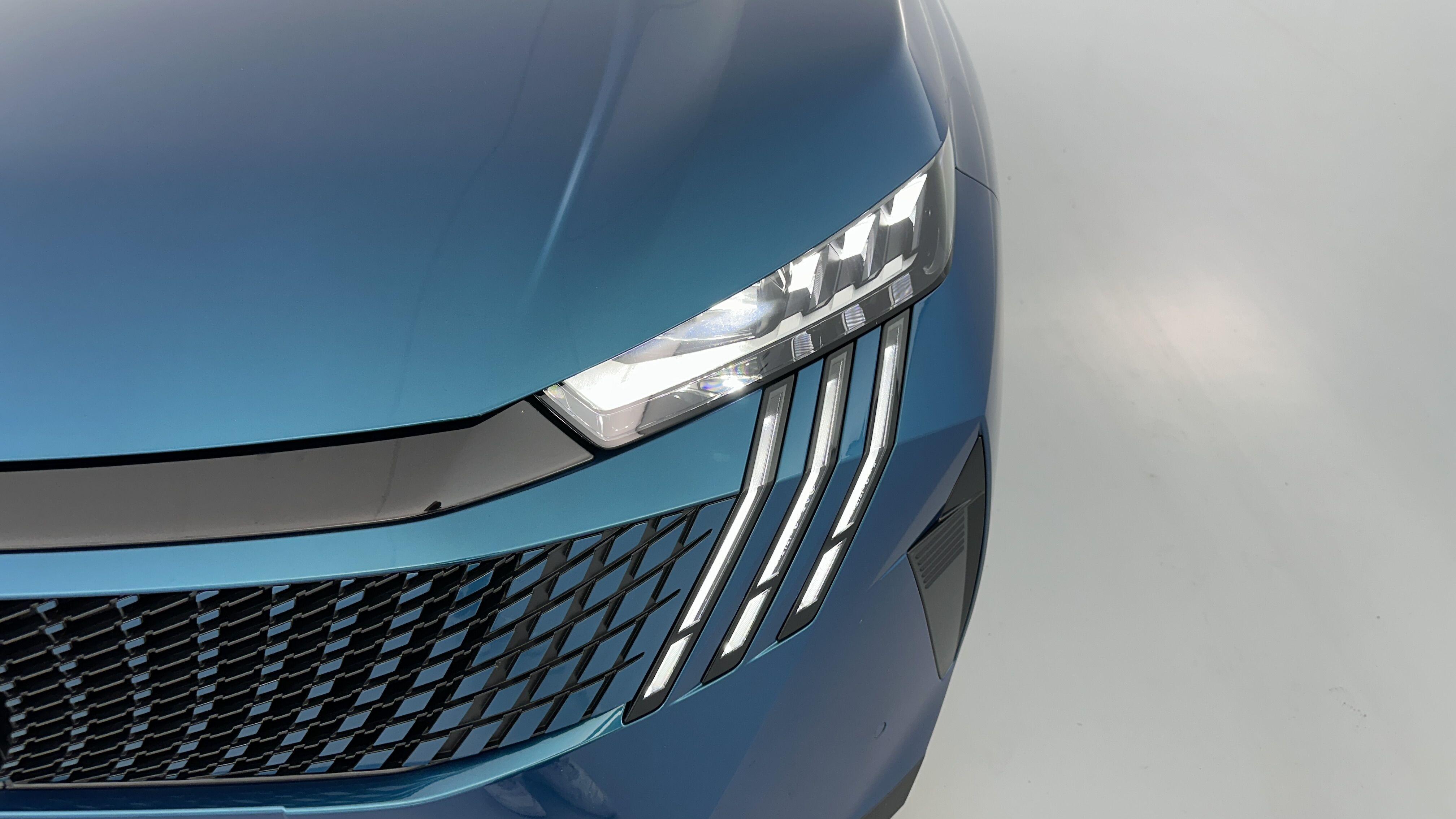 PEUGEOT 5008 1.2 Hybrid 145ch GT e-DCS6