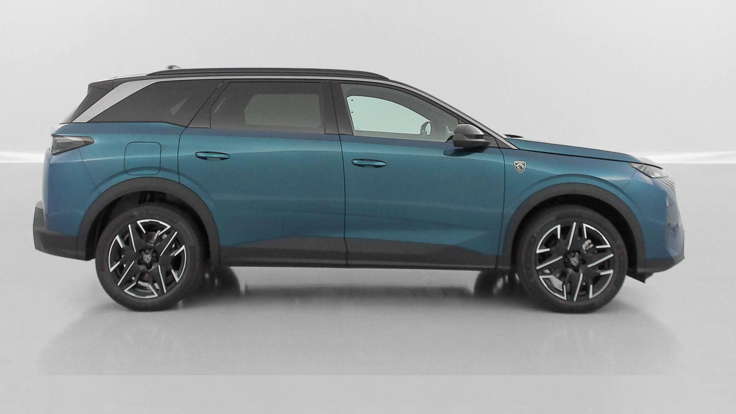 PEUGEOT 5008 1.2 Hybrid 145ch GT e-DCS6
