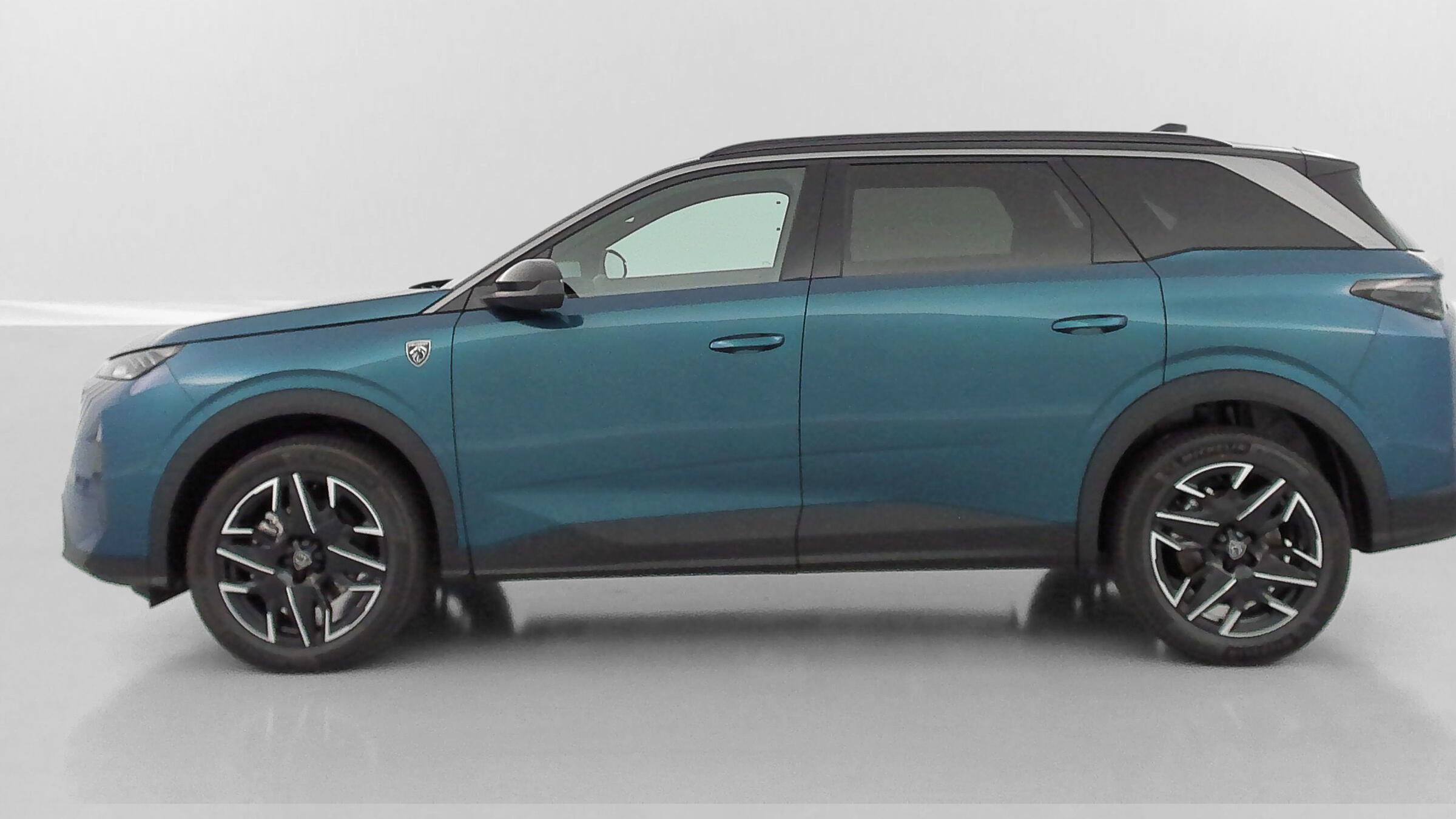 PEUGEOT 5008 1.2 Hybrid 145ch GT e-DCS6