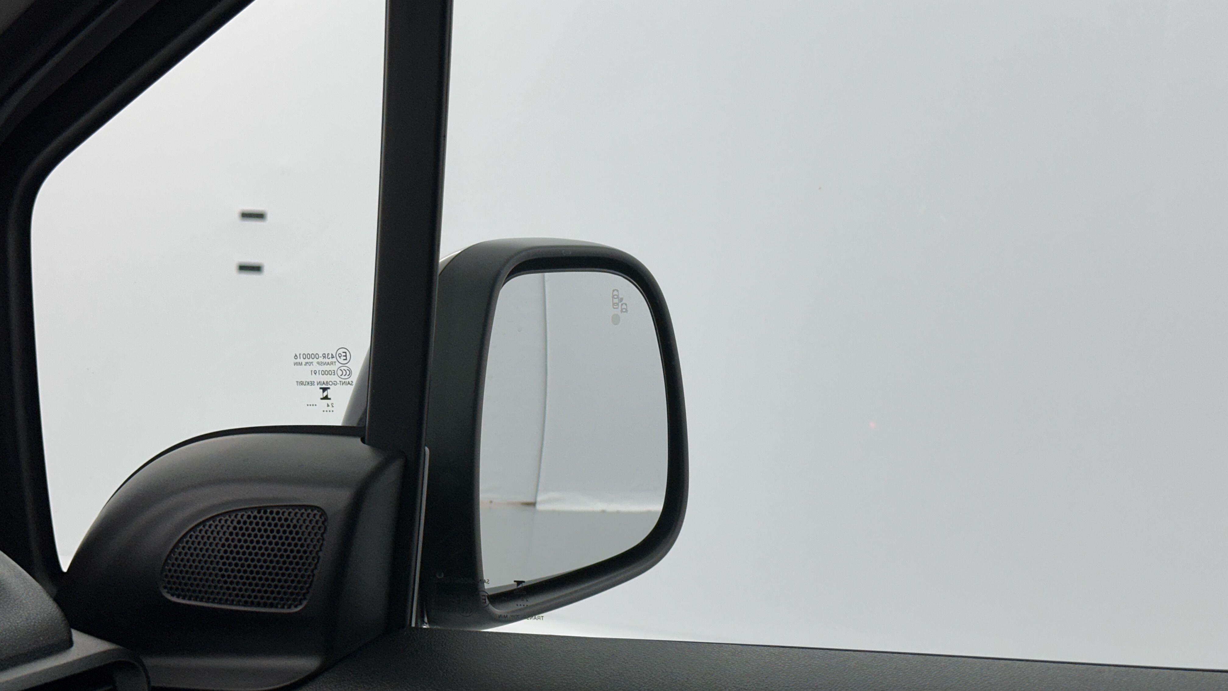 CITROEN BERLINGO VAN III M 650kg 1.5 BlueHDi 100ch Light + Pack Premium Connect