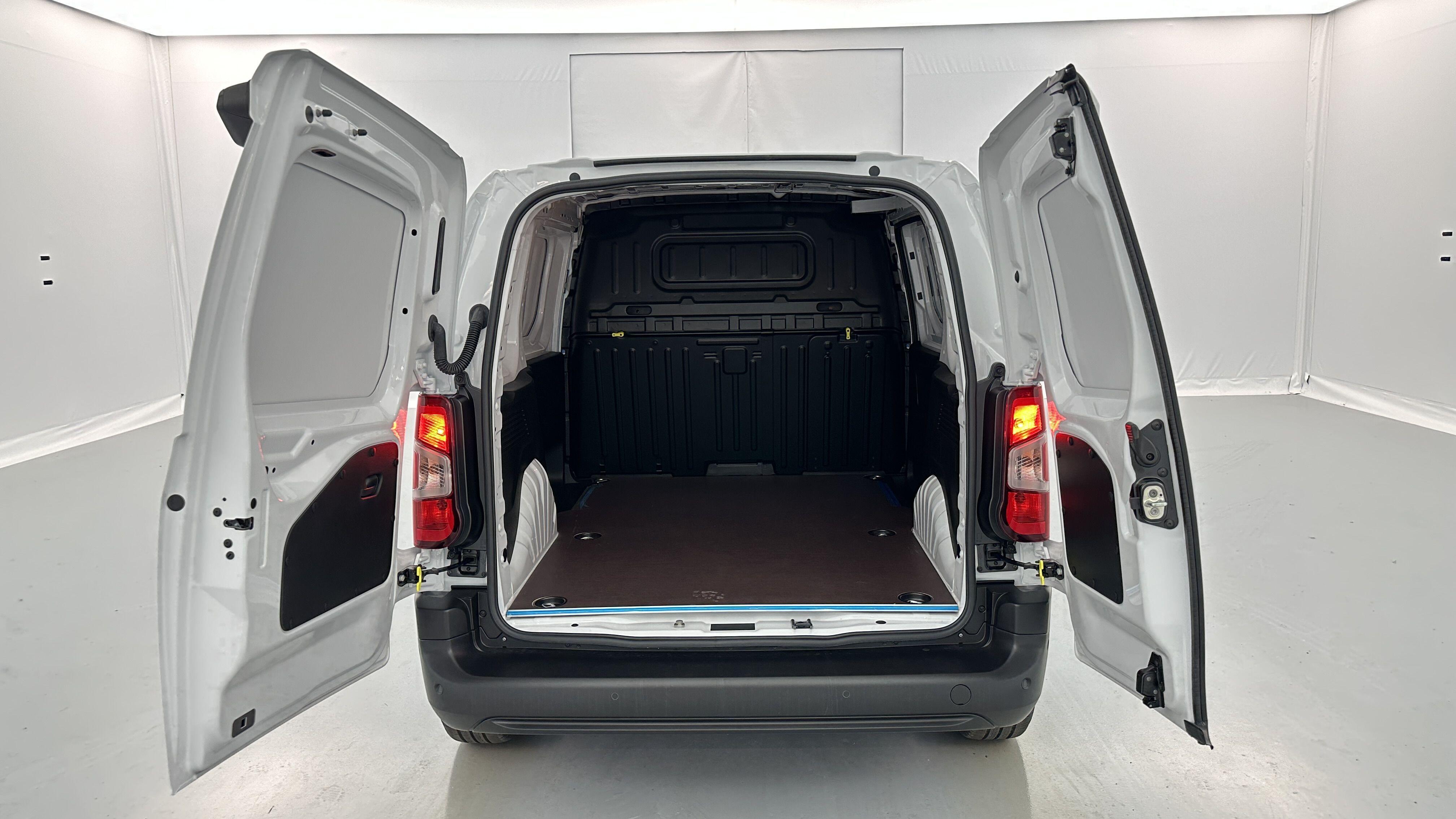 CITROEN BERLINGO VAN III M 650kg 1.5 BlueHDi 100ch Light + Pack Premium Connect