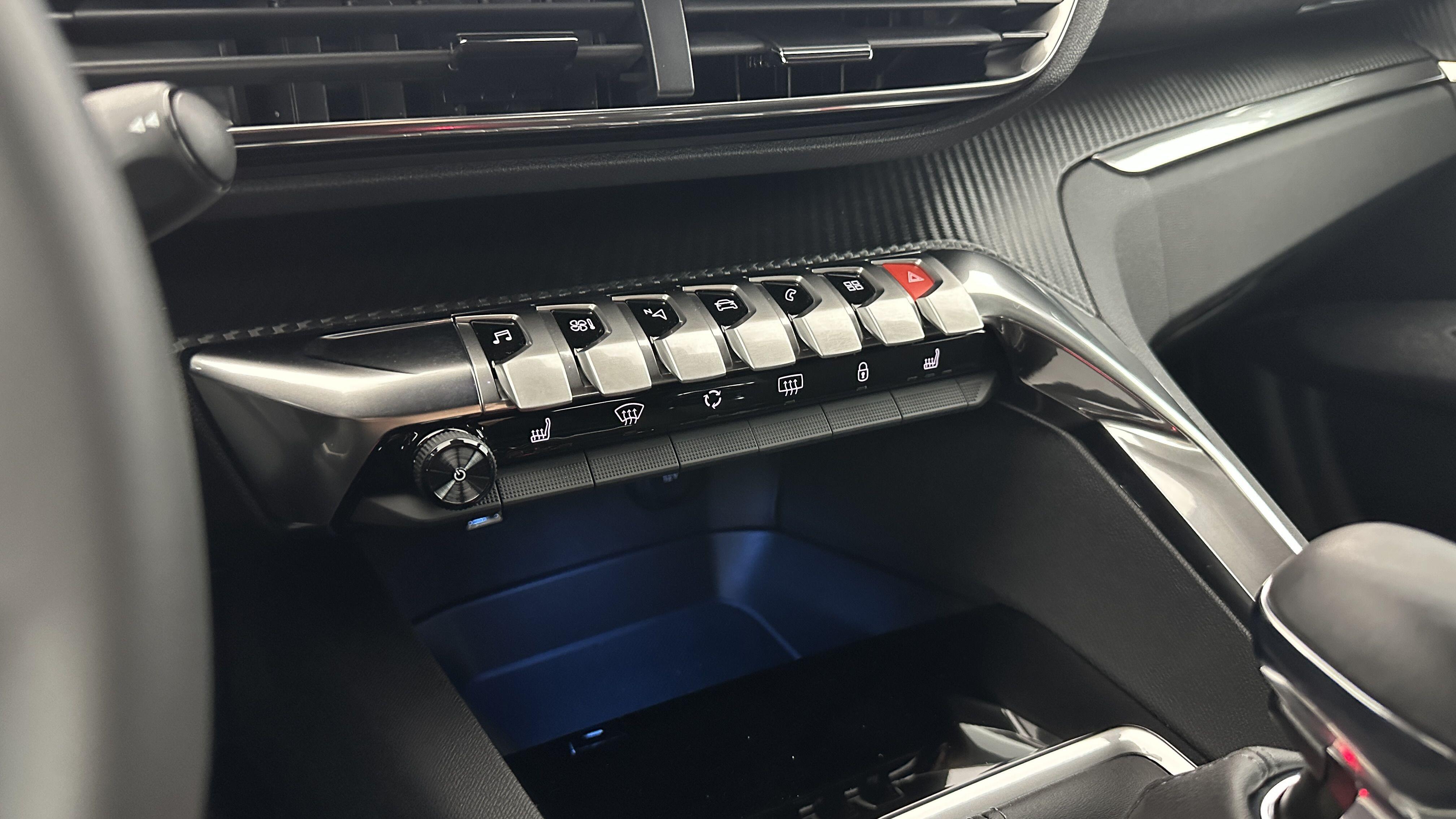 PEUGEOT 5008 III 1.2 PureTech 130ch Active Pack