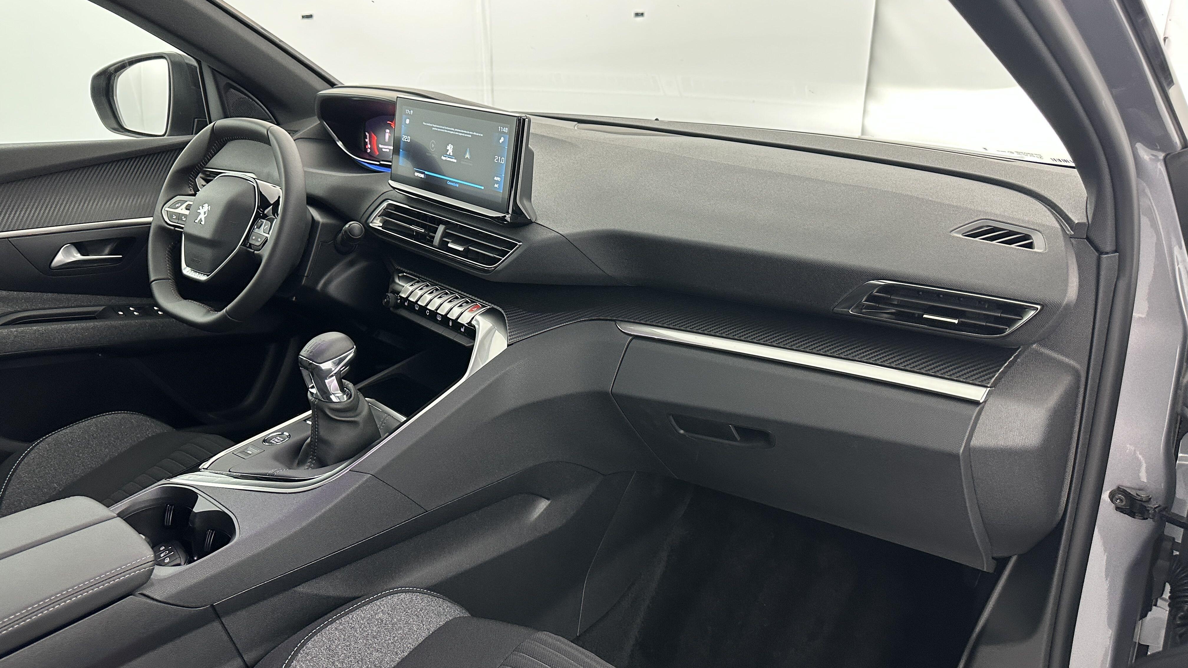 PEUGEOT 5008 III 1.2 PureTech 130ch Active Pack