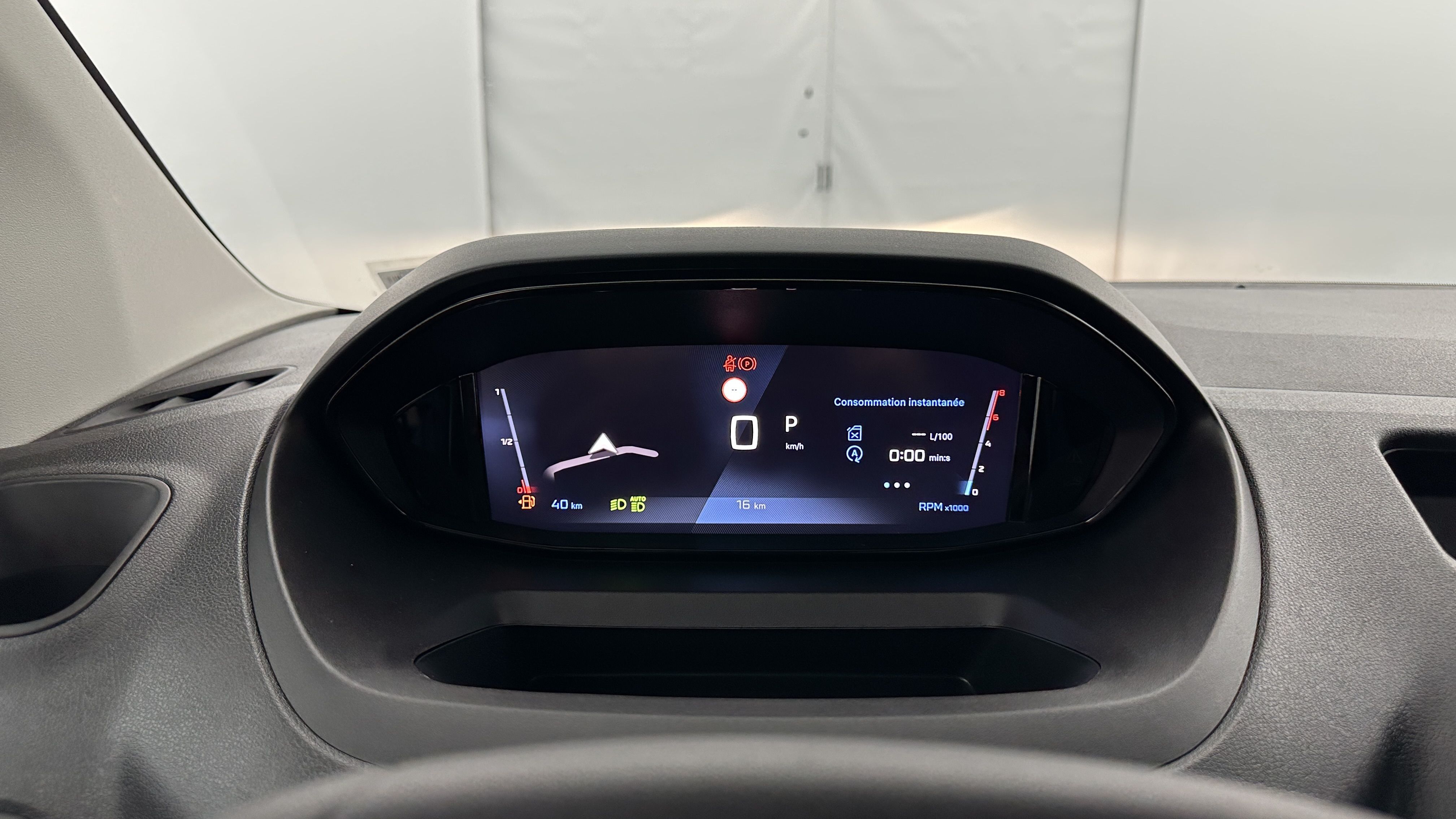 PEUGEOT PARTNER III M 650kg BlueHDi 130ch EAT8
