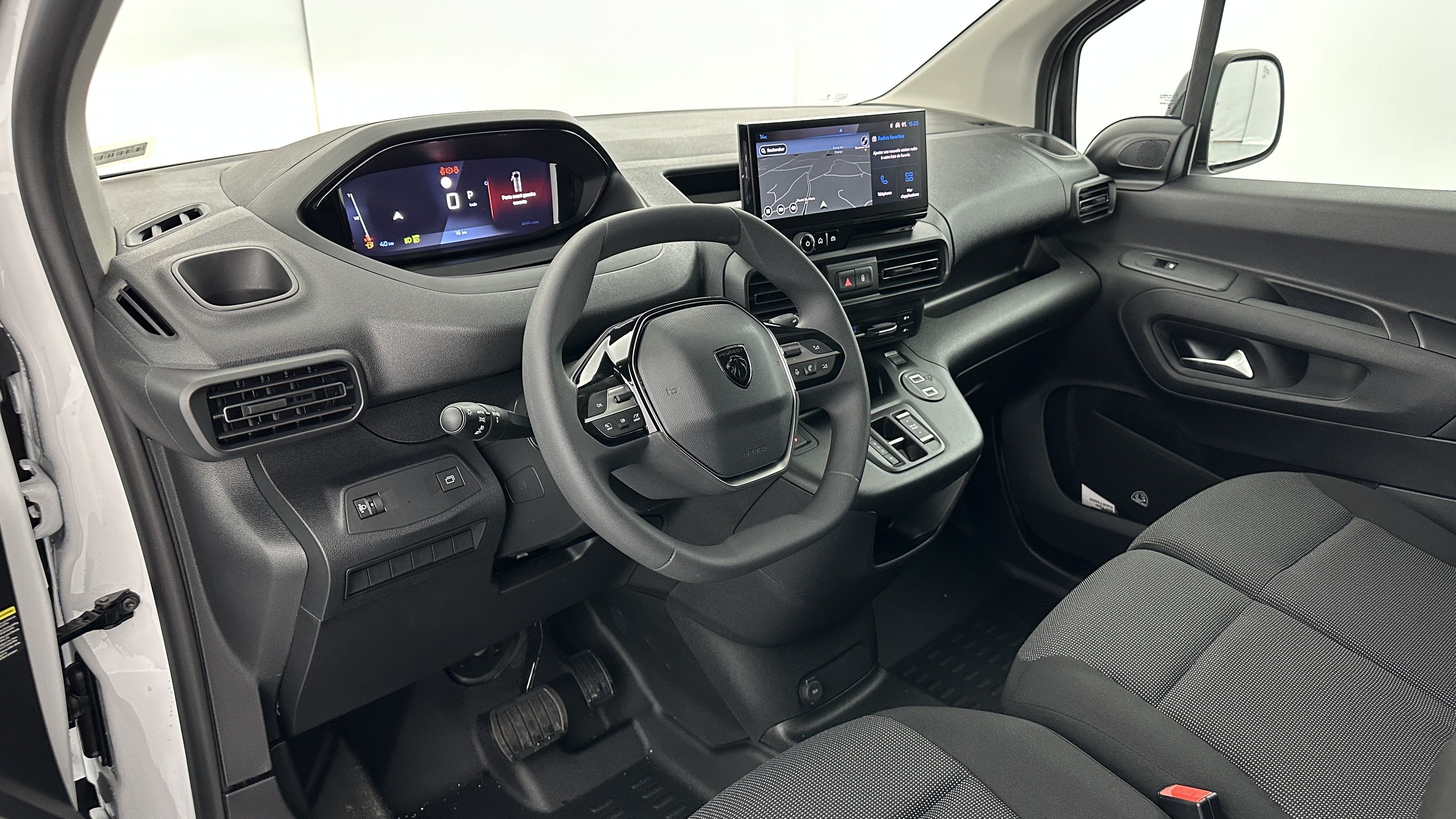 PEUGEOT PARTNER III M 650kg BlueHDi 130ch EAT8