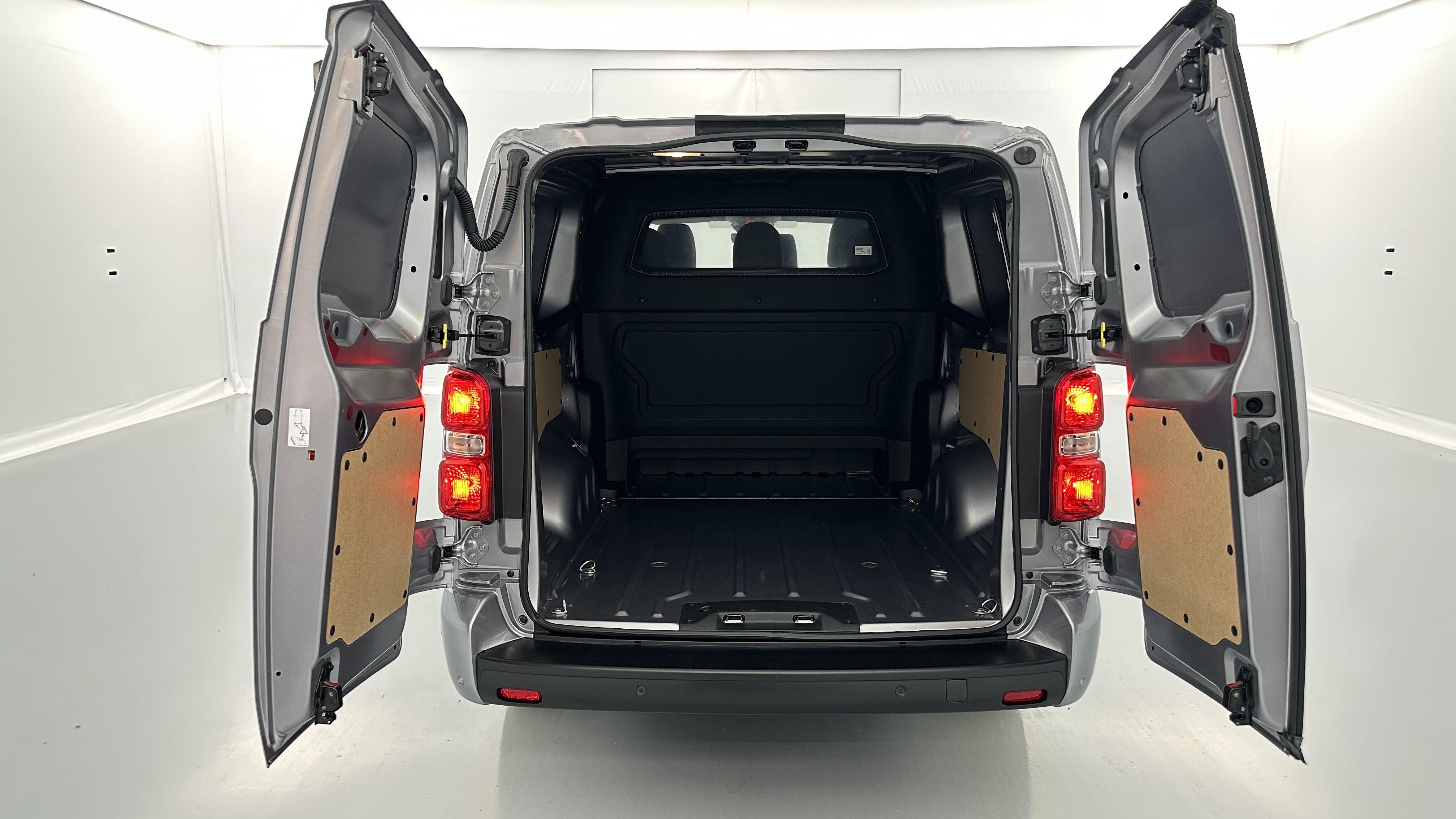 FIAT SCUDO CA III XL 2.0 BlueHDi 180ch Pack Premium Connect EAT8