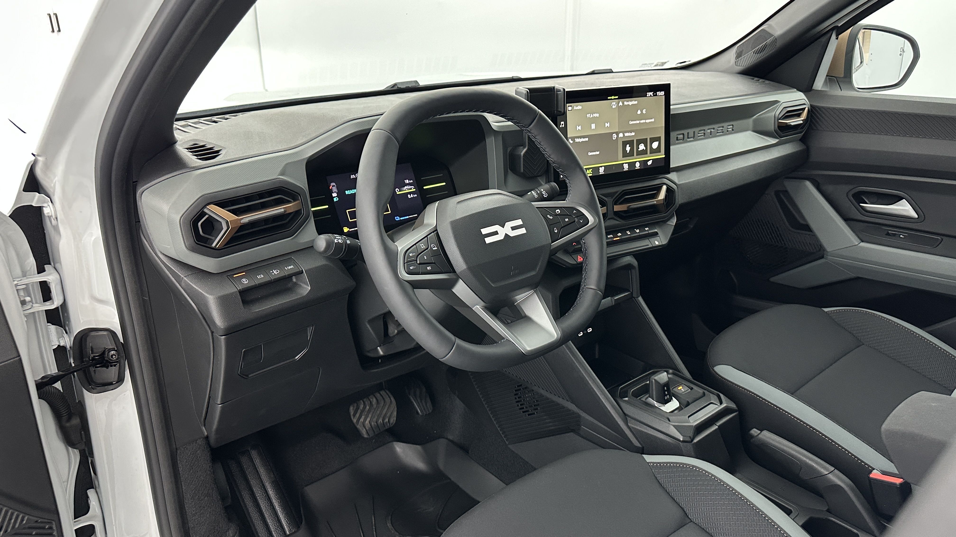 DACIA DUSTER III 1.6 Hybrid 140ch Extrême