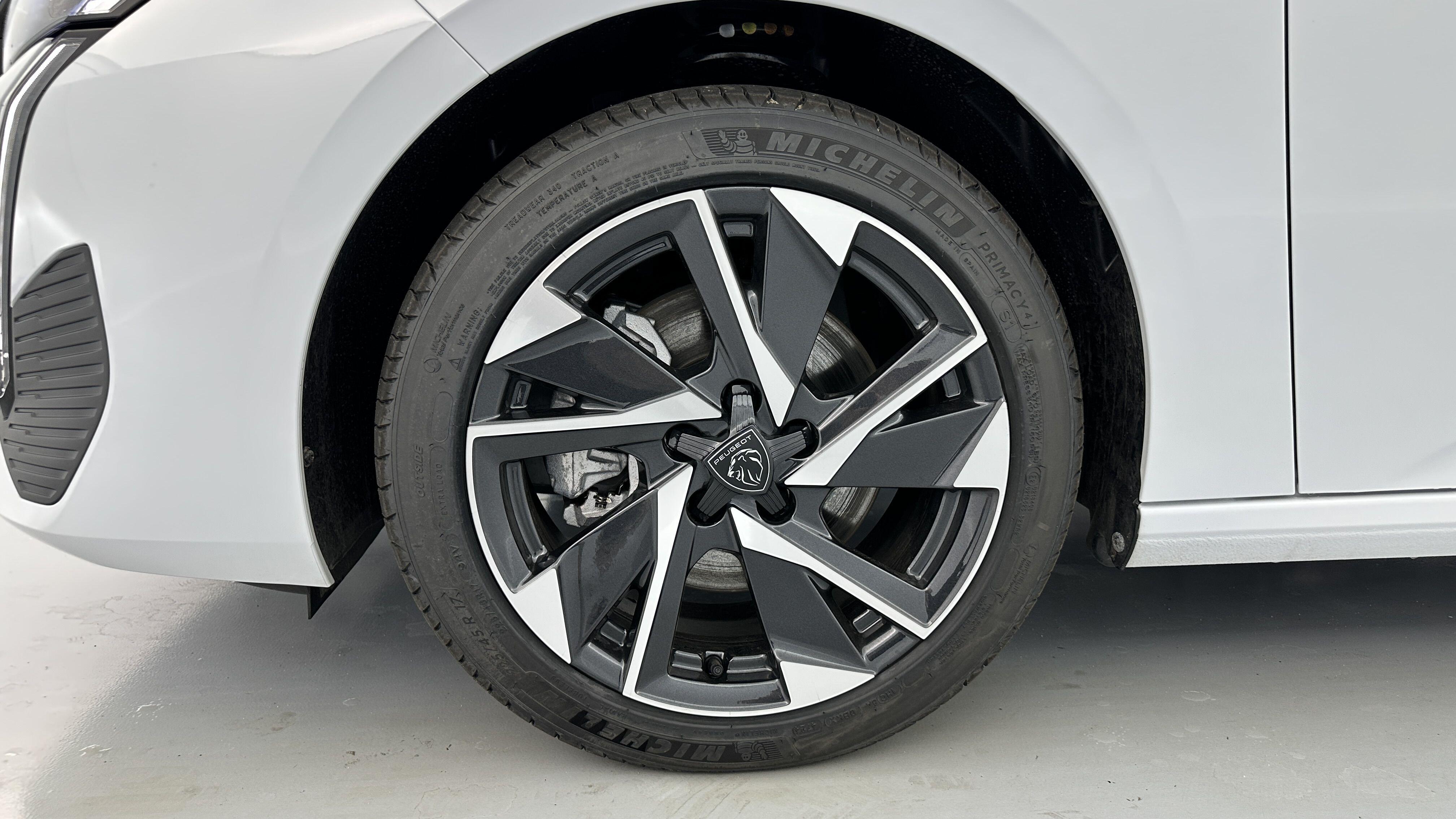 PEUGEOT 308 SW 1.5 BlueHDi 130ch Allure EAT8