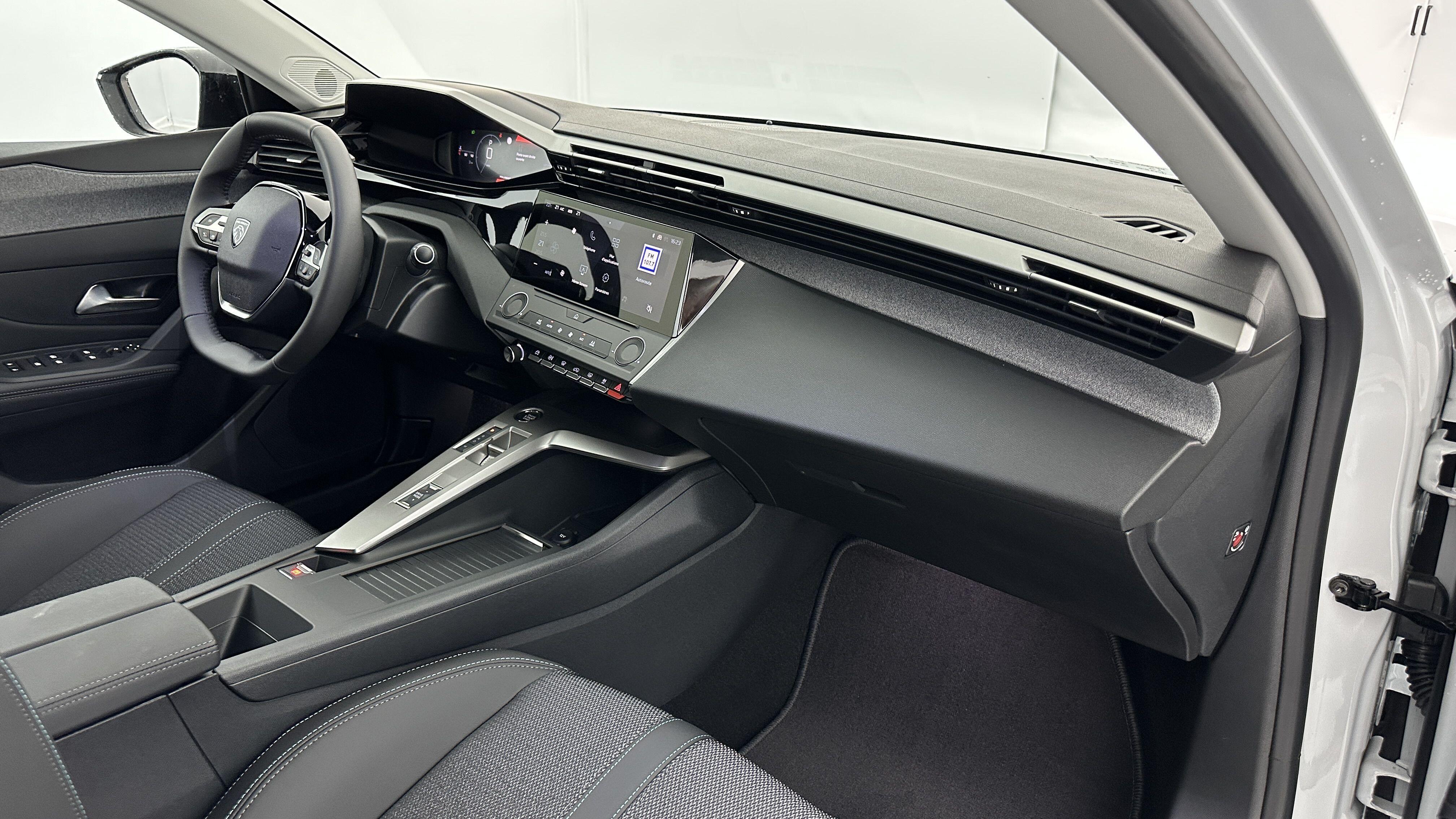 PEUGEOT 308 SW 1.5 BlueHDi 130ch Allure EAT8