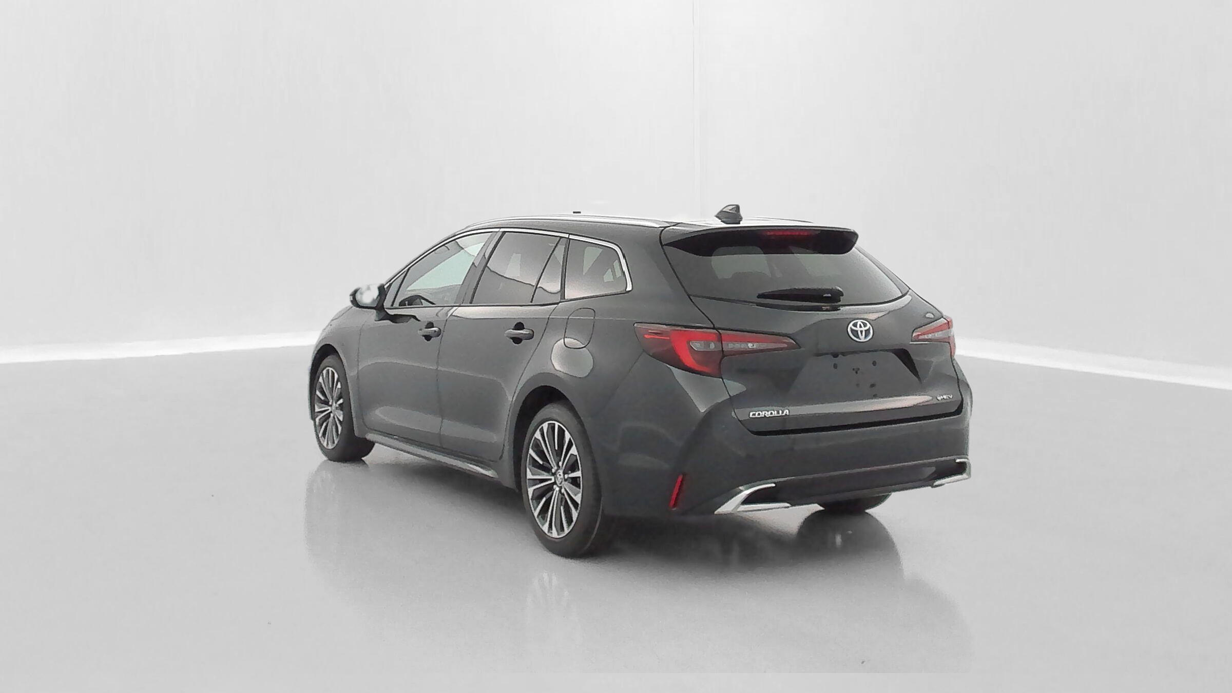 TOYOTA COROLLA TOURING X 1.8 Hybrid 140ch Design (Team Player)