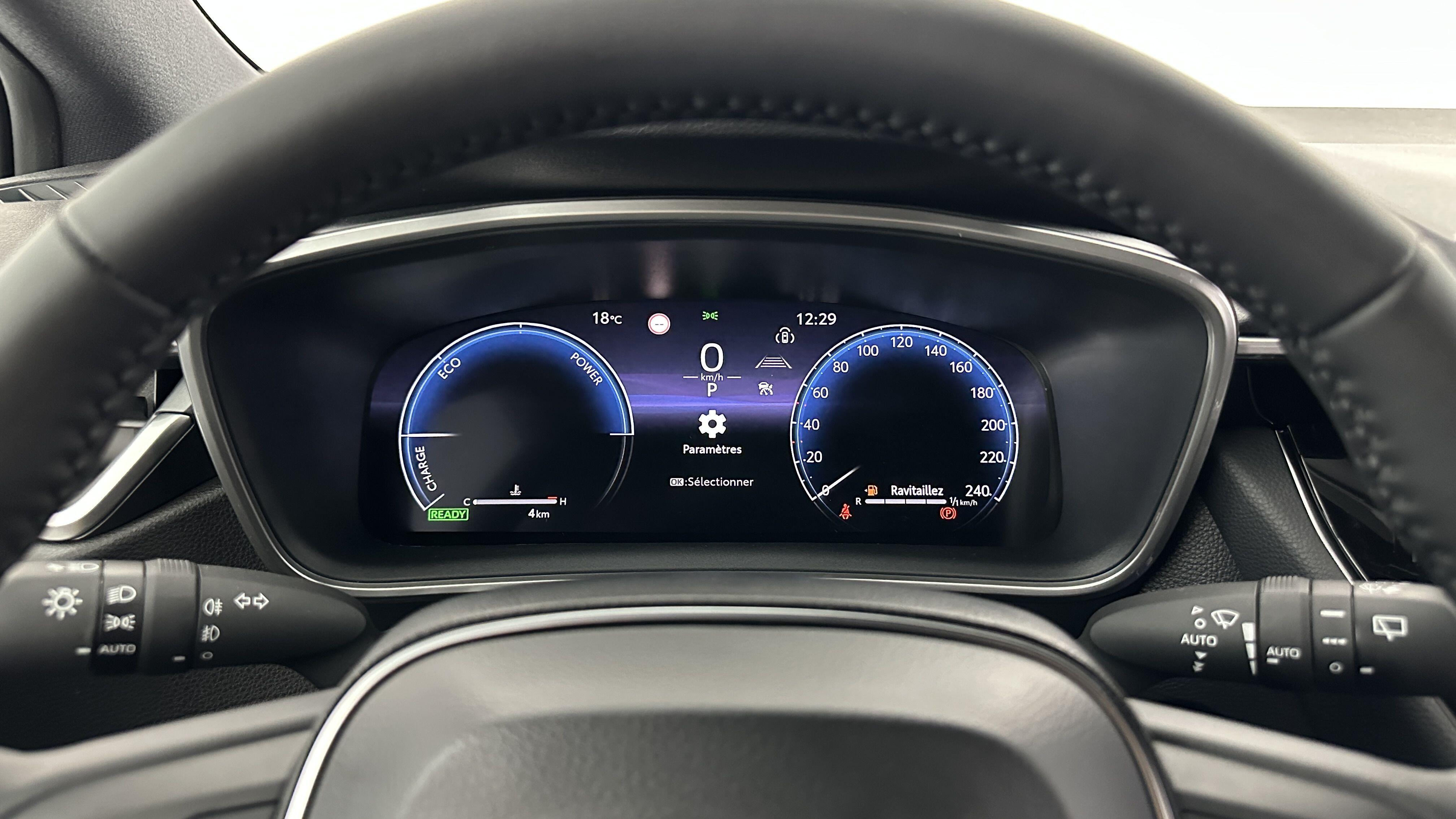 TOYOTA COROLLA TOURING X 1.8 Hybrid 140ch Design (Team Player)