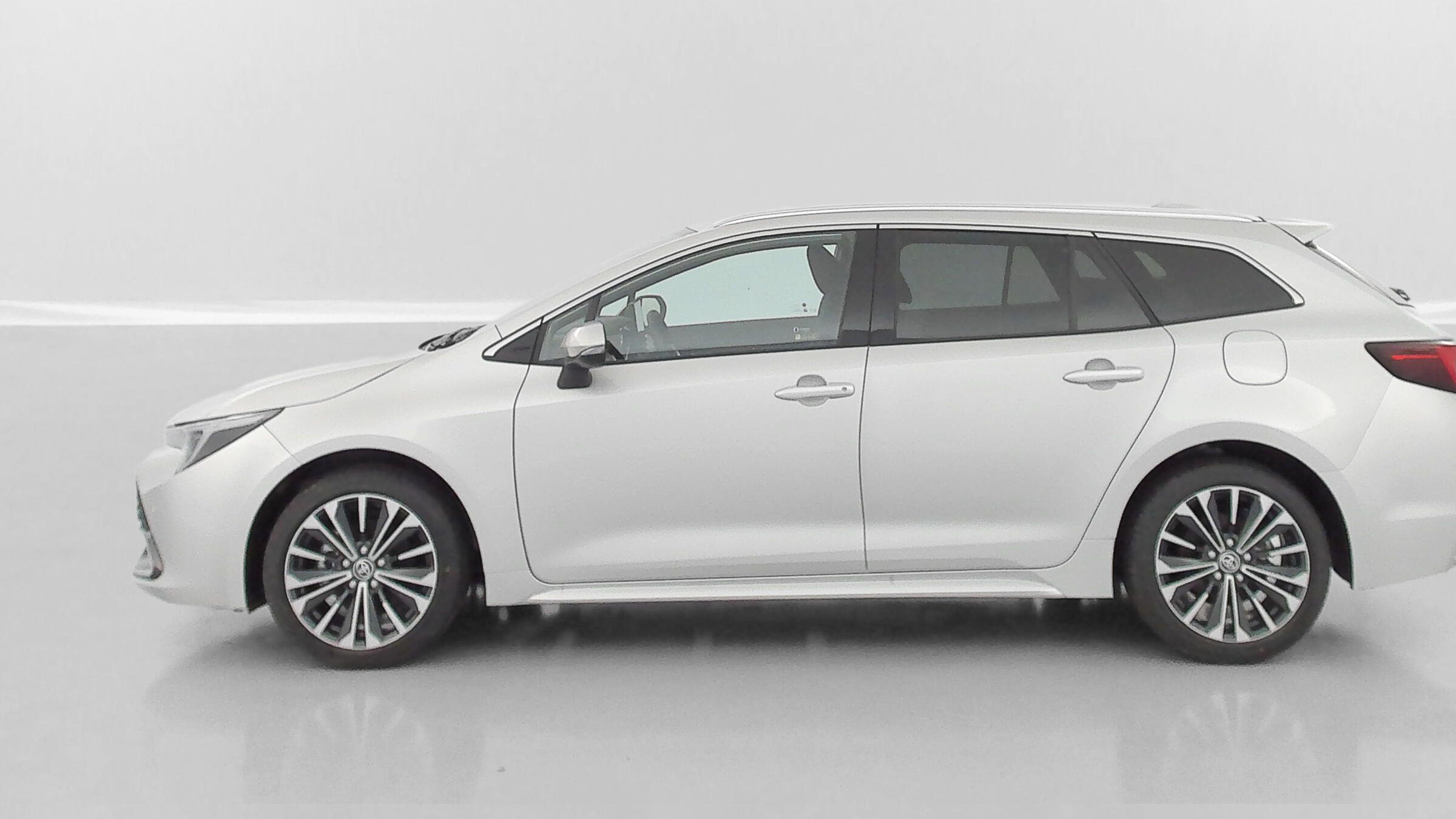 TOYOTA COROLLA TOURING X 1.8 Hybrid 140ch Design (Team Player)