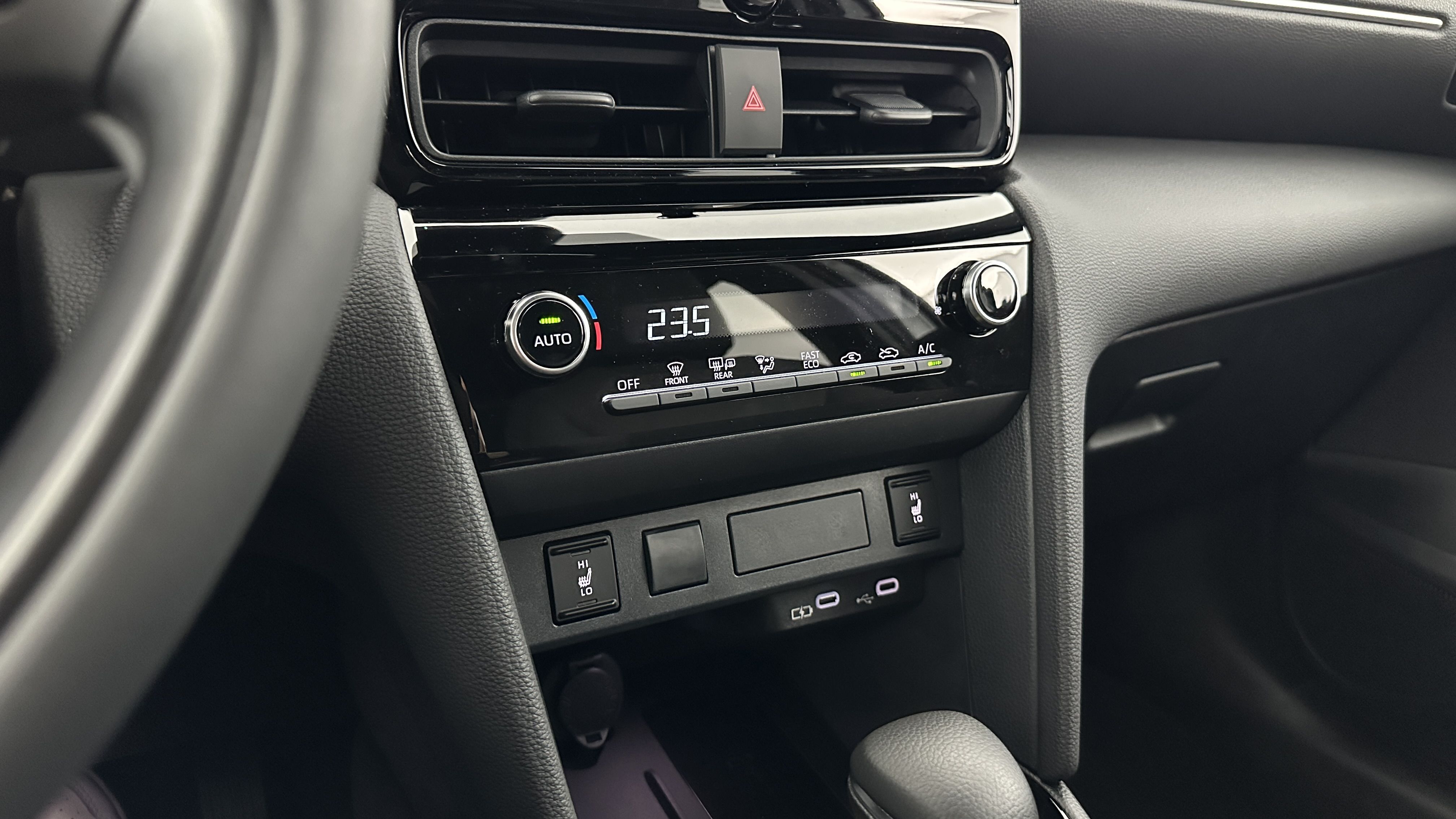 TOYOTA YARIS CROSS 1.5 Hybride 130h Design e-CVT