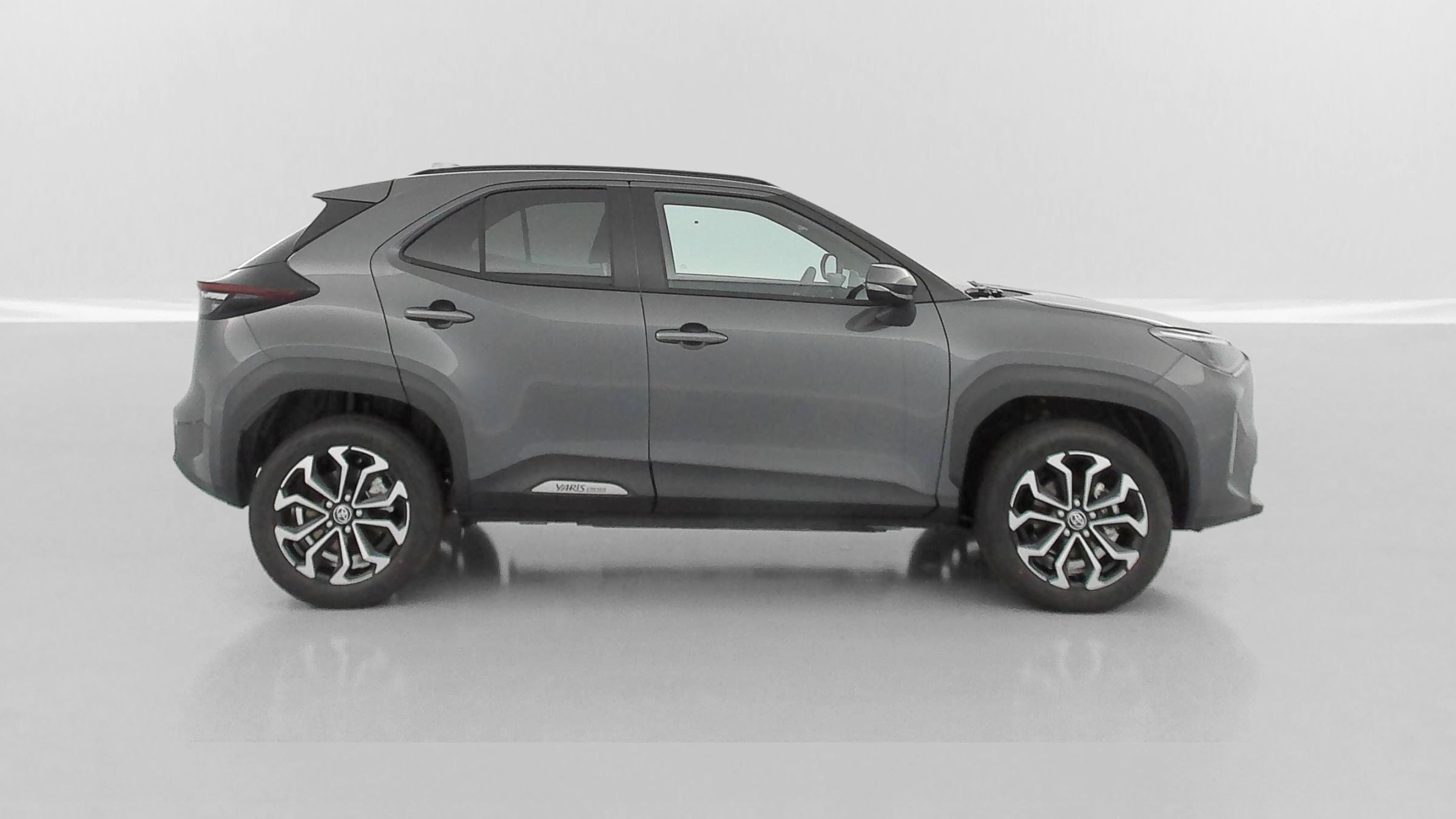 TOYOTA YARIS CROSS 1.5 Hybride 130h Design e-CVT