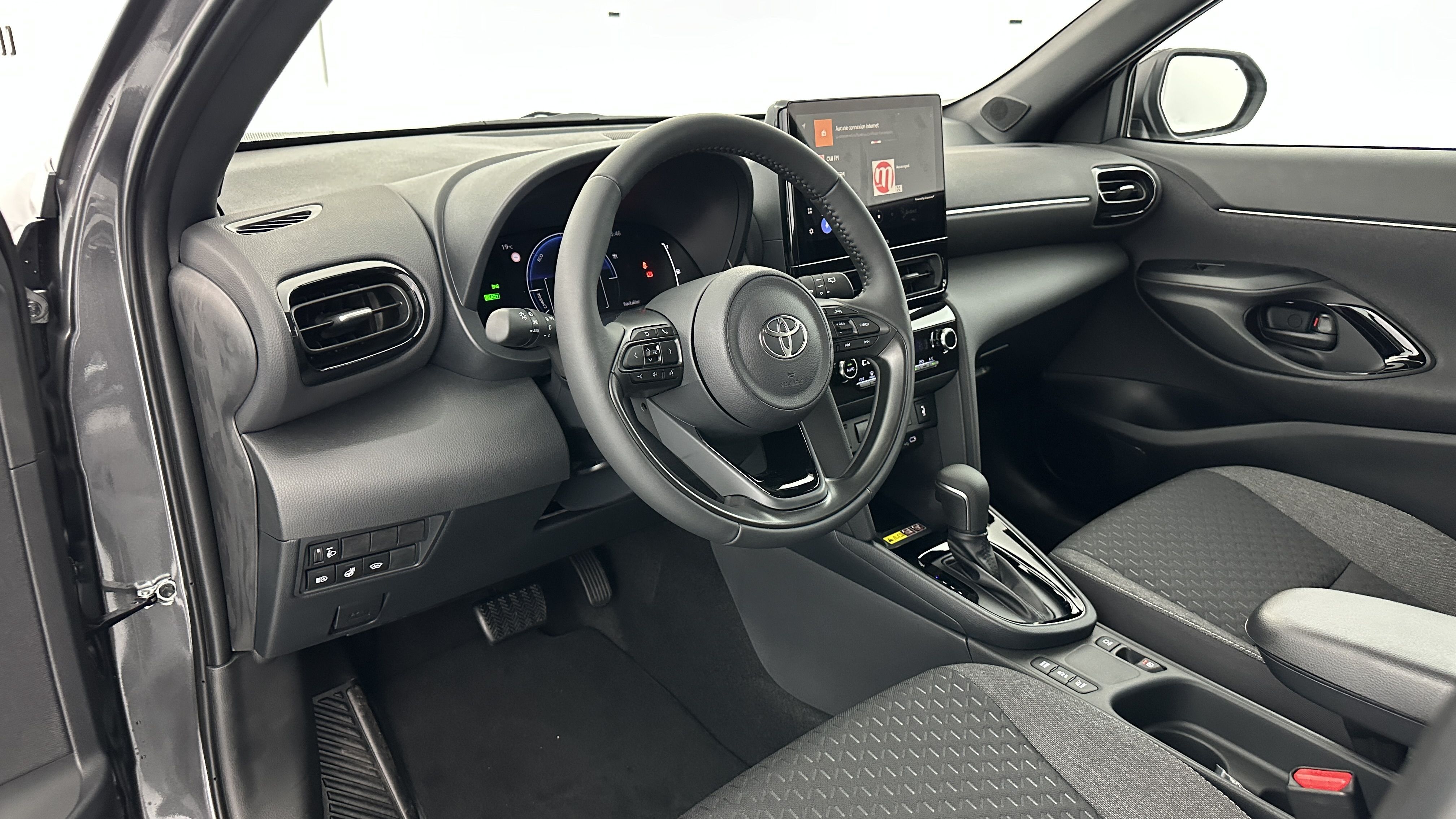 TOYOTA YARIS CROSS 1.5 Hybride 130h Design e-CVT
