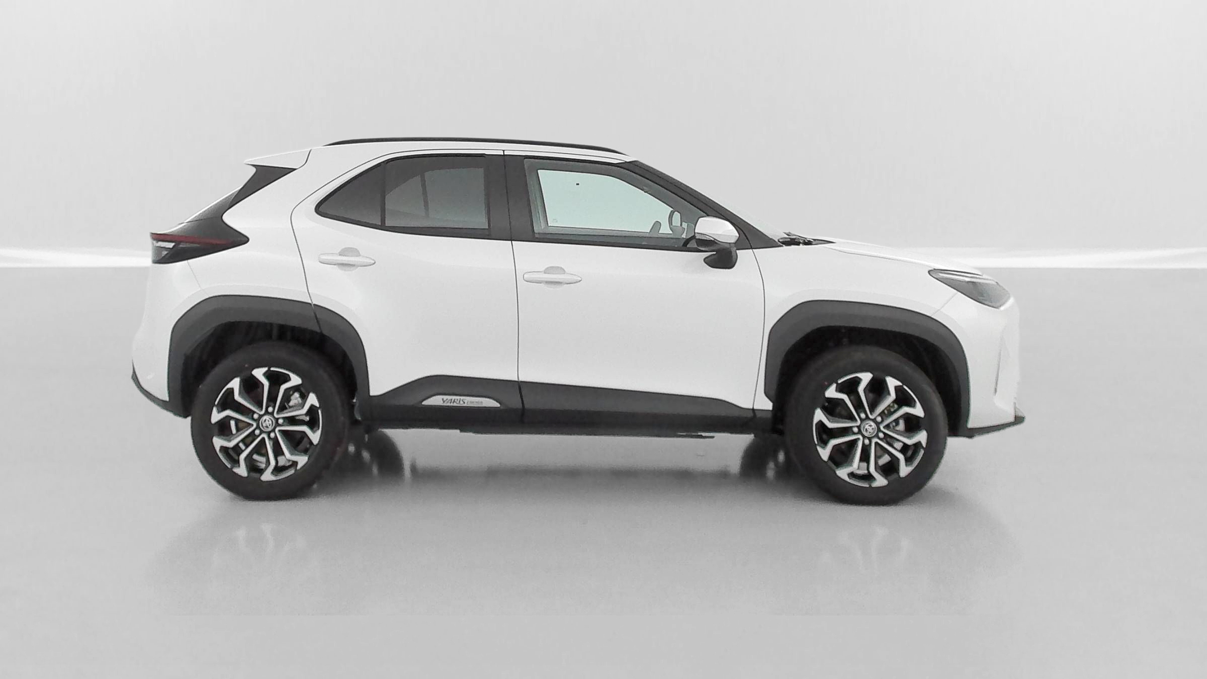 TOYOTA YARIS CROSS 1.5 Hybride 130h Design e-CVT