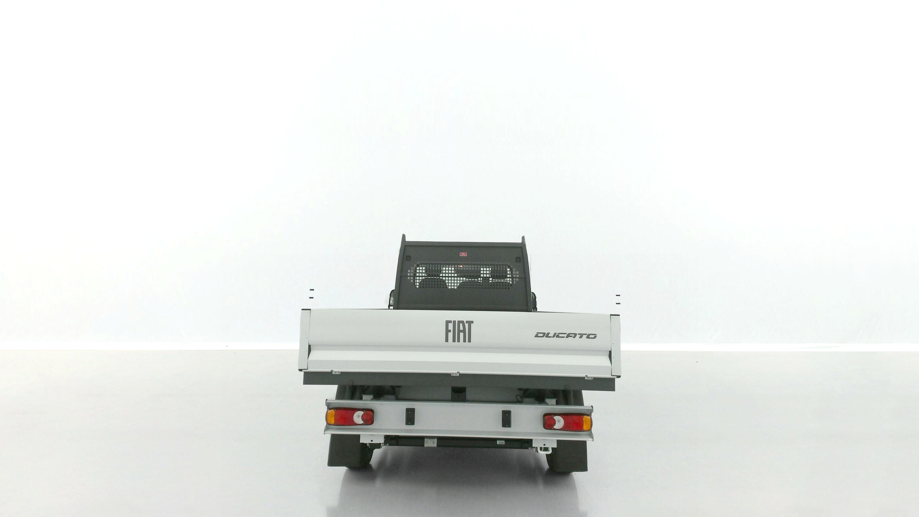 FIAT Ducato plateau ridelles sc 3.5 L Maxi 140ch